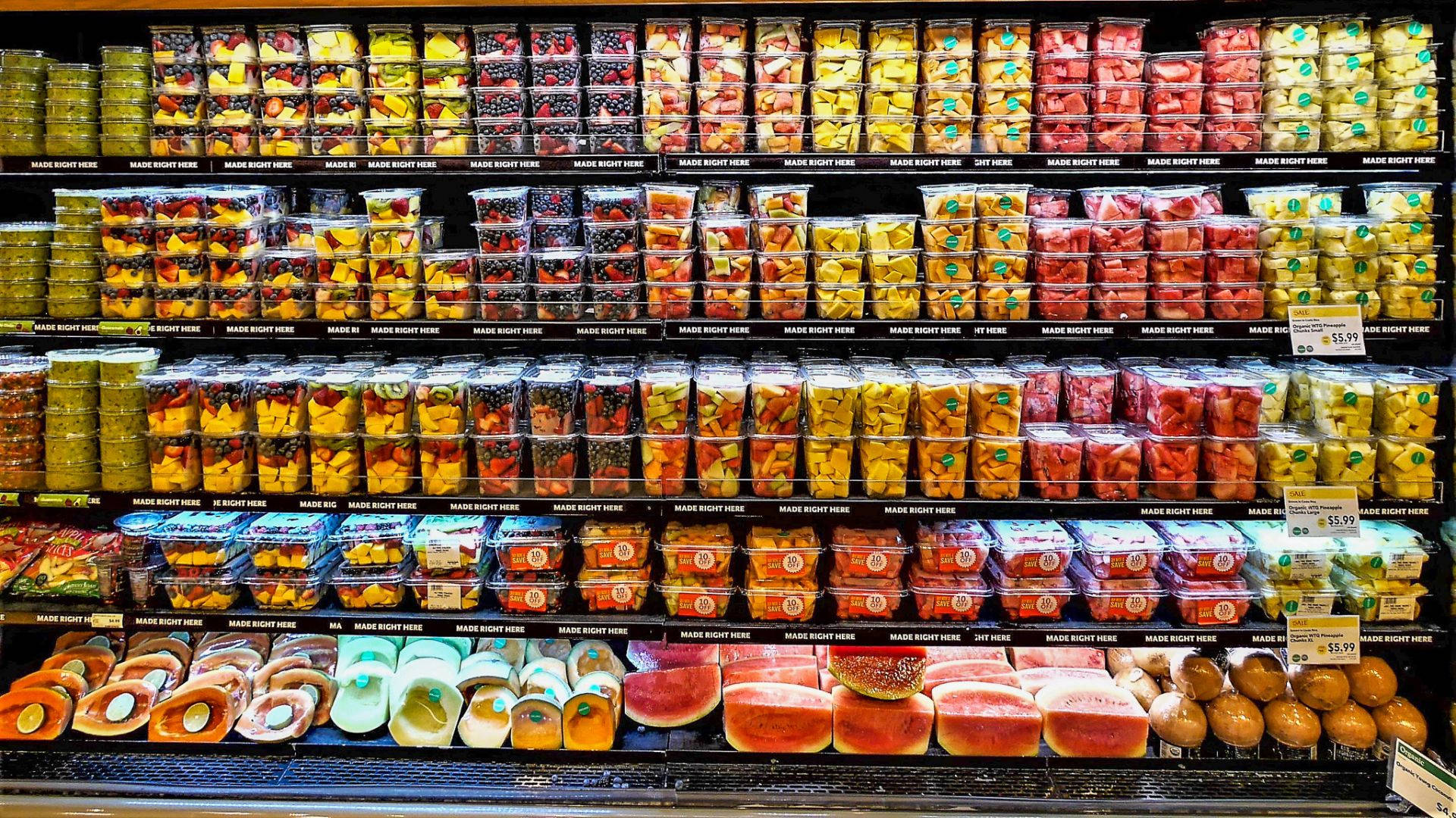 grocery, plastic containers, brightly lit grocery store aisle, Full HD Desktop Wallpaper