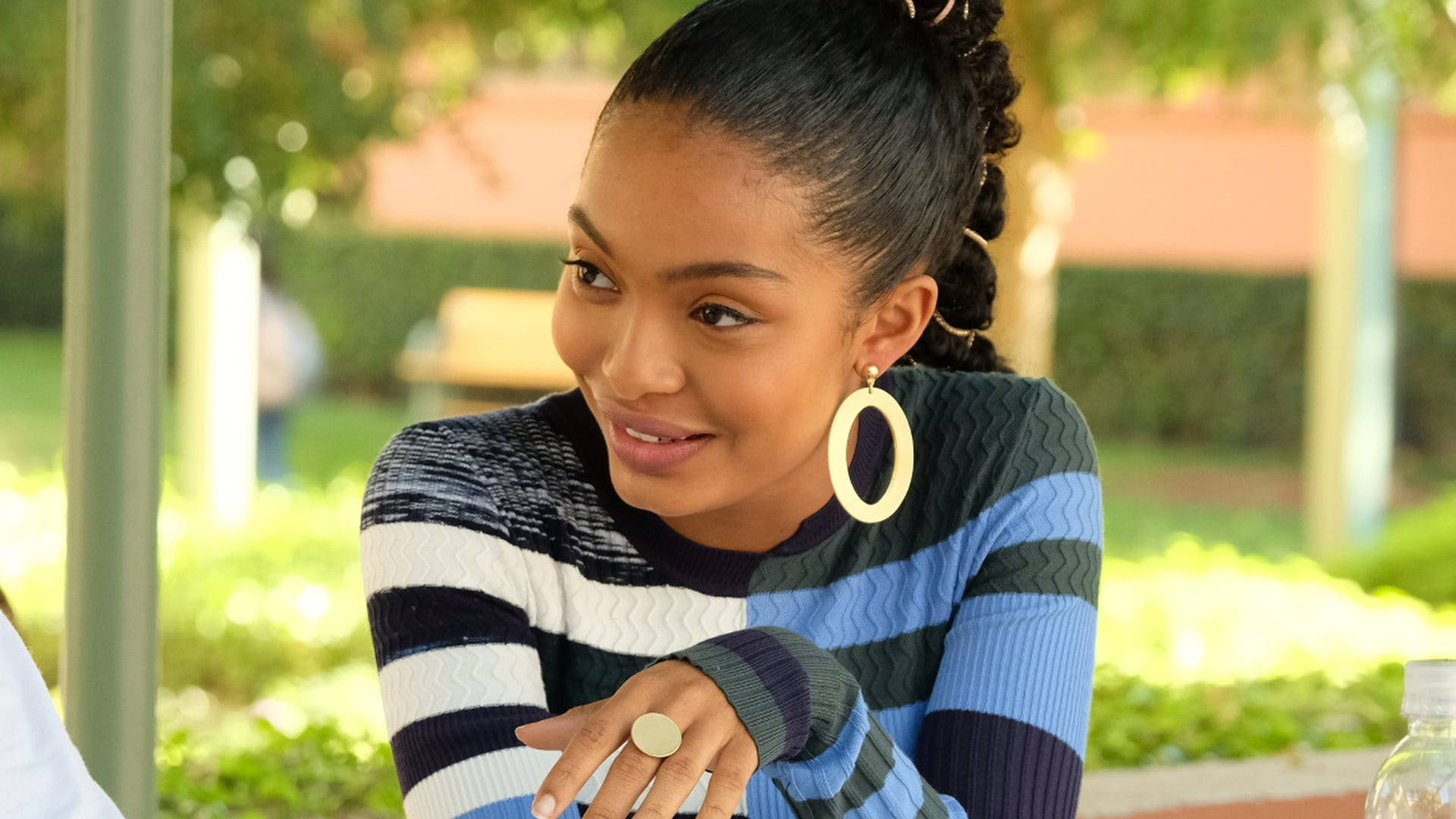 Grown Ish, blue and white striped sweater, large gold hoop earrings, Full HD Desktop Wallpaper