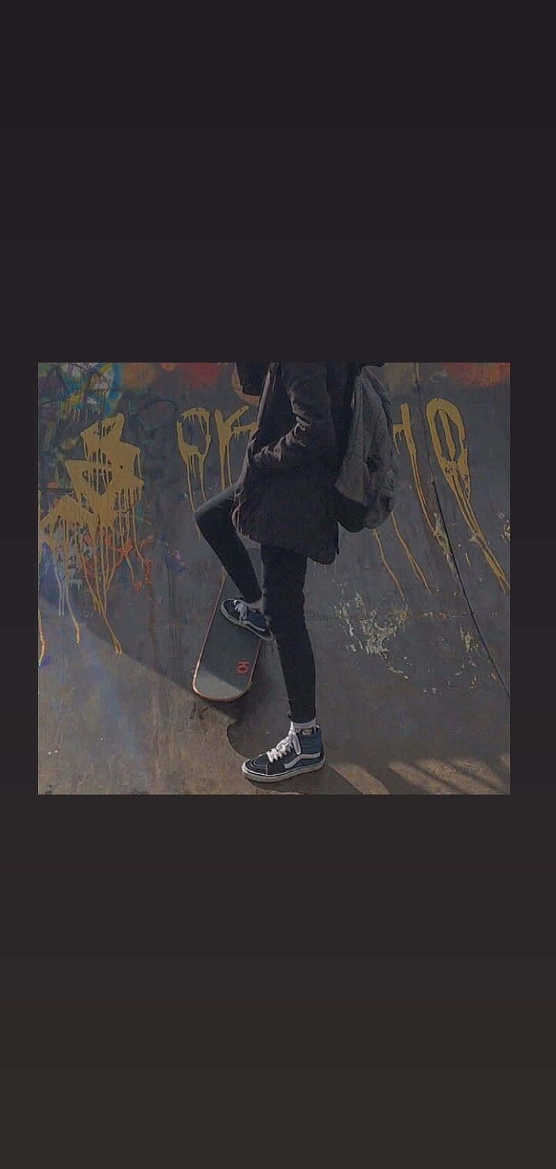 Grunge Skater Aesthetic, skateboard, graffiti-covered wall, HD Phone Wallpaper