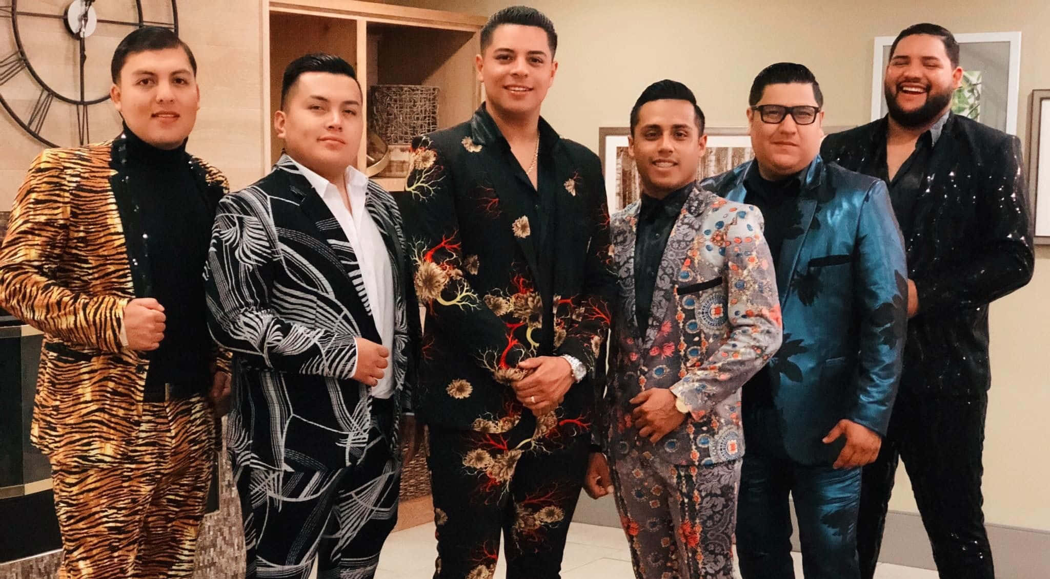 Grupo Firme, men in suits, dazzling patterned suits, Full HD Desktop Wallpaper