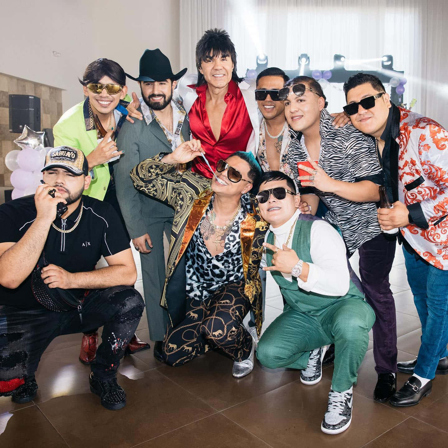 Grupo Firme, men, bold colorful outfits, HD Desktop Wallpaper