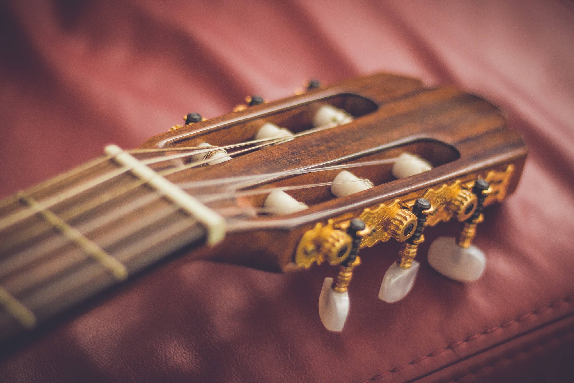 classical guitar, headstock, gold tuning pegs, Full HD Desktop Wallpaper
