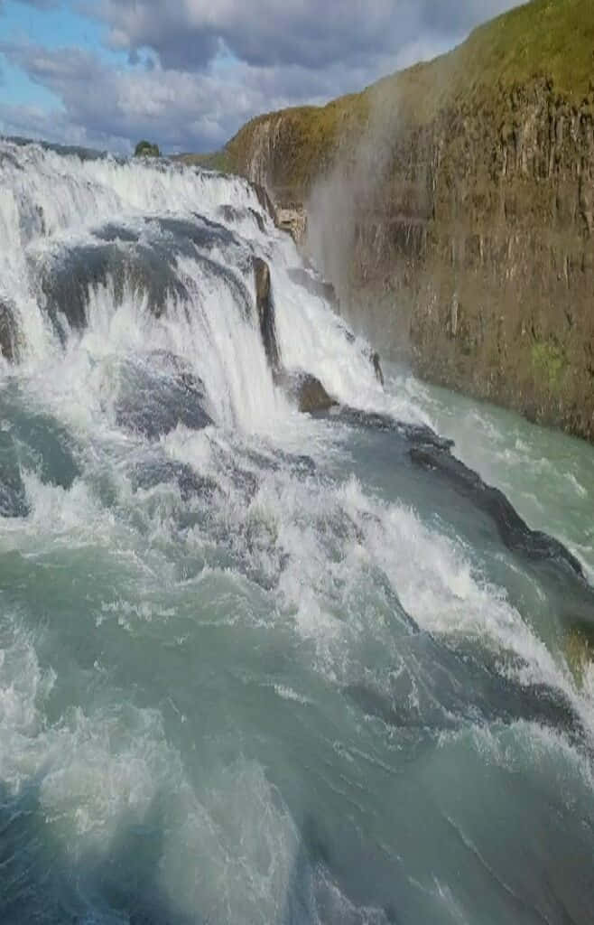 Gullfoss Waterfall, southwest Iceland, turquoise, SD Phone Wallpaper