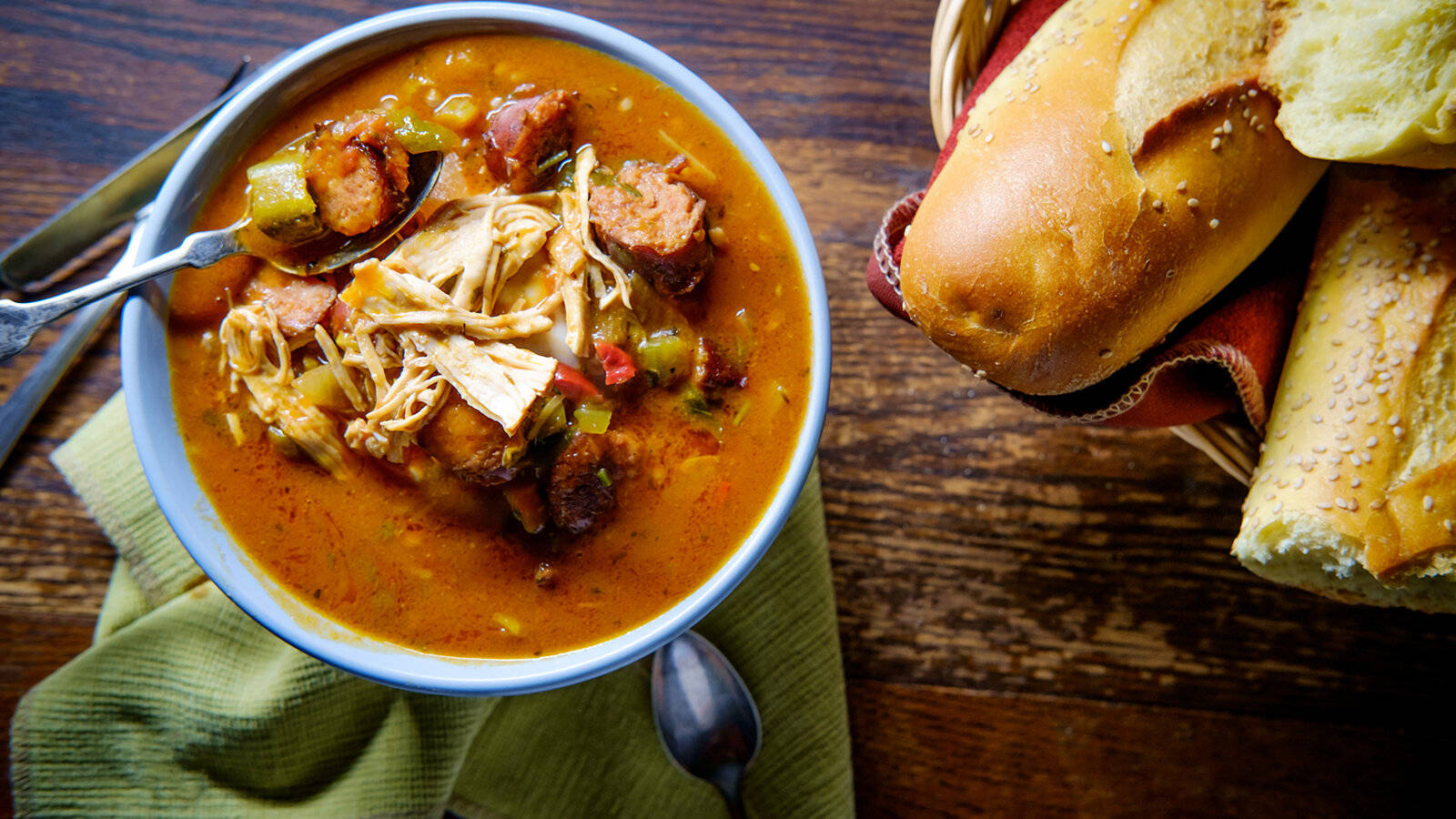 gumbo, chicken and sausage gumbo, crusty sesame rolls, HD Desktop Wallpaper