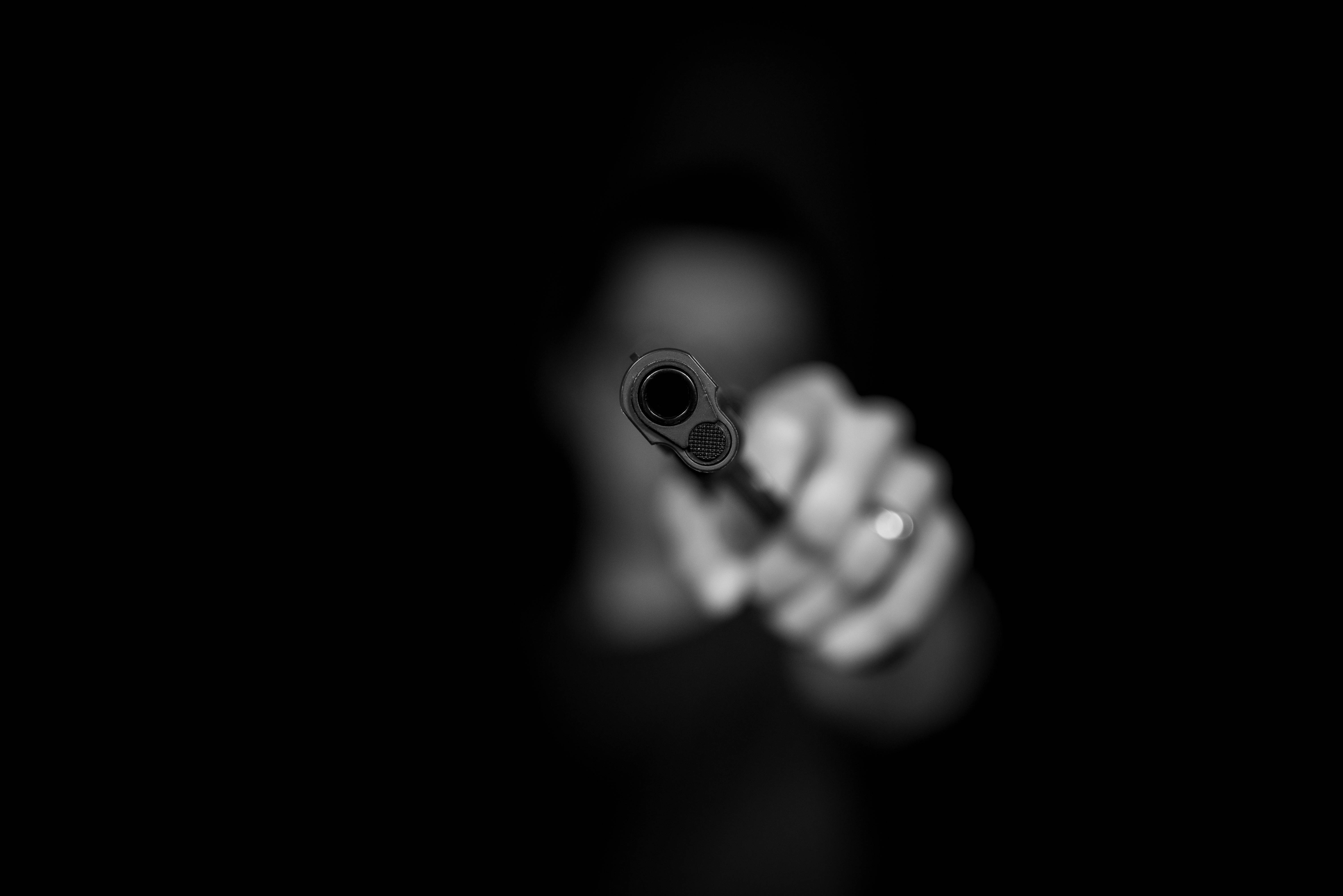 gun muzzle, handgun, darkness, 5K Desktop Wallpaper