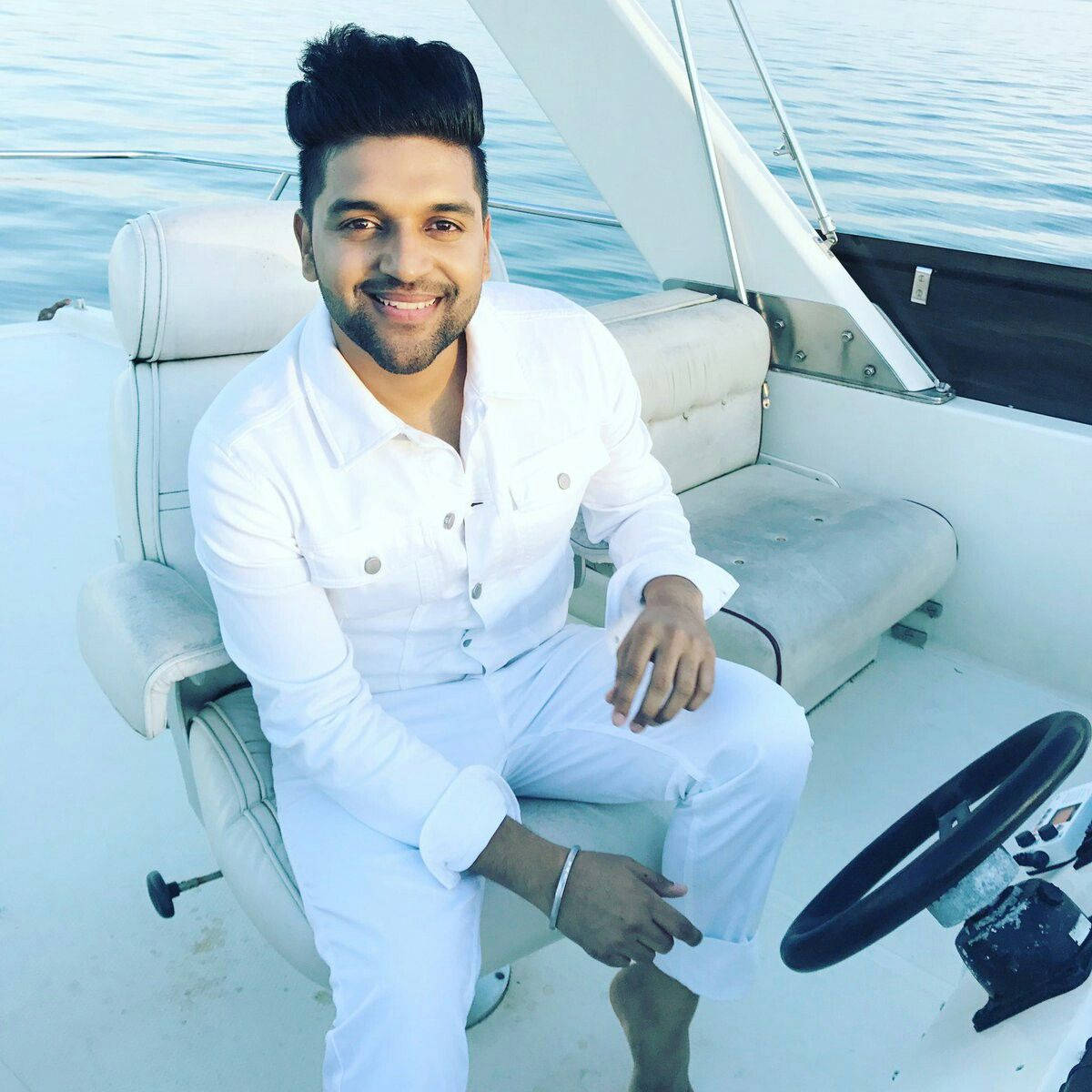 Guru Randhawa, yacht, all white, SD Desktop Wallpaper
