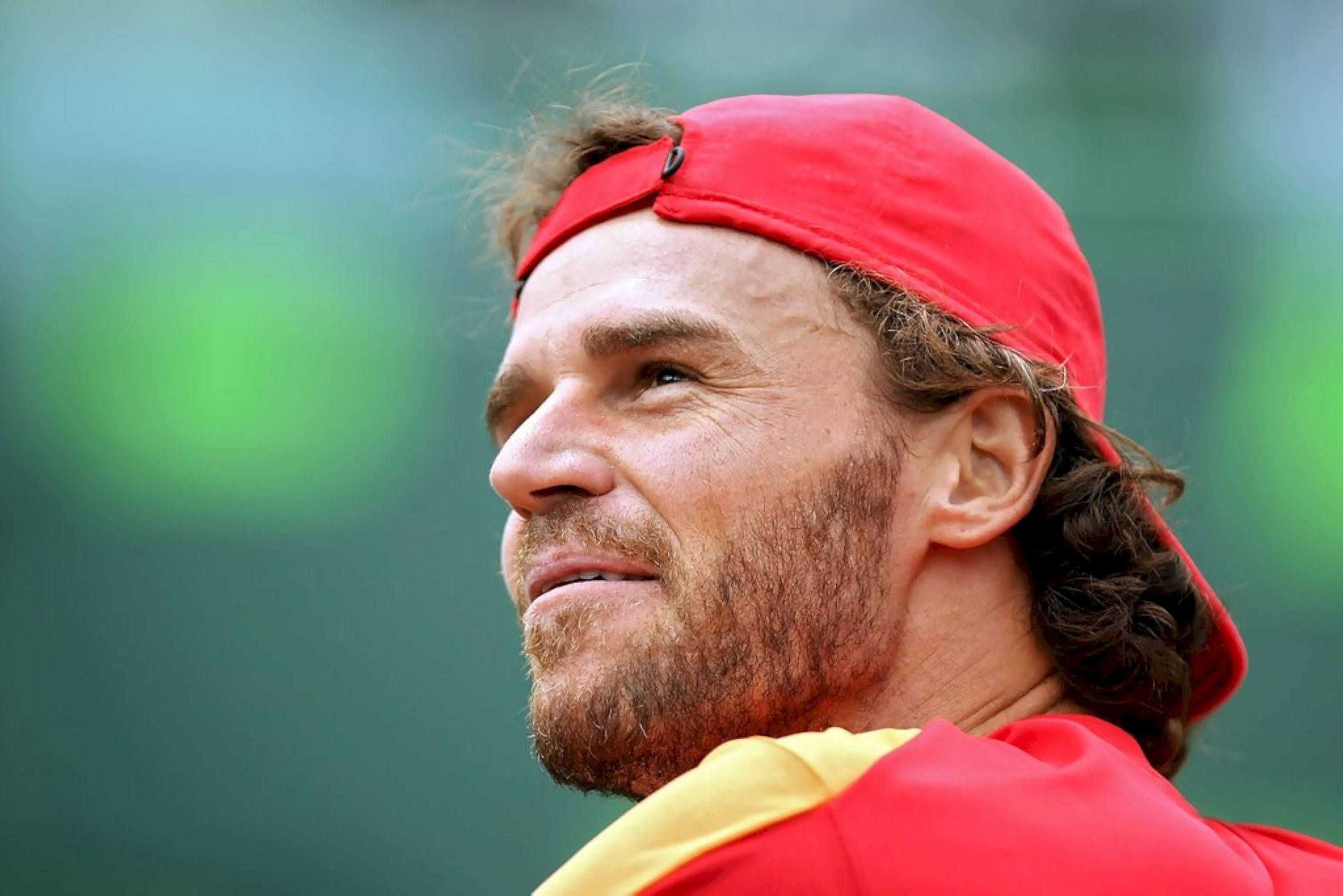 Gustavo Kuerten, red cap, red yellow shirt, Full HD Desktop Wallpaper