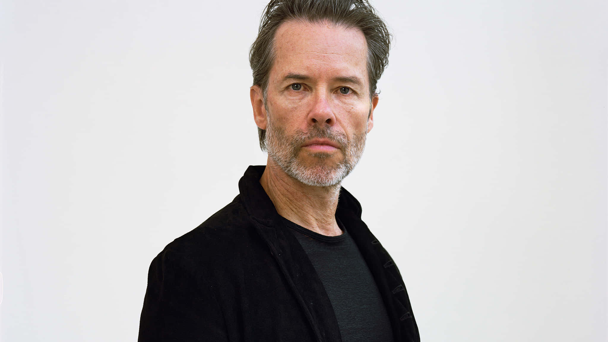 Guy Pearce, black jacket, dark shirt, Full HD Desktop Wallpaper