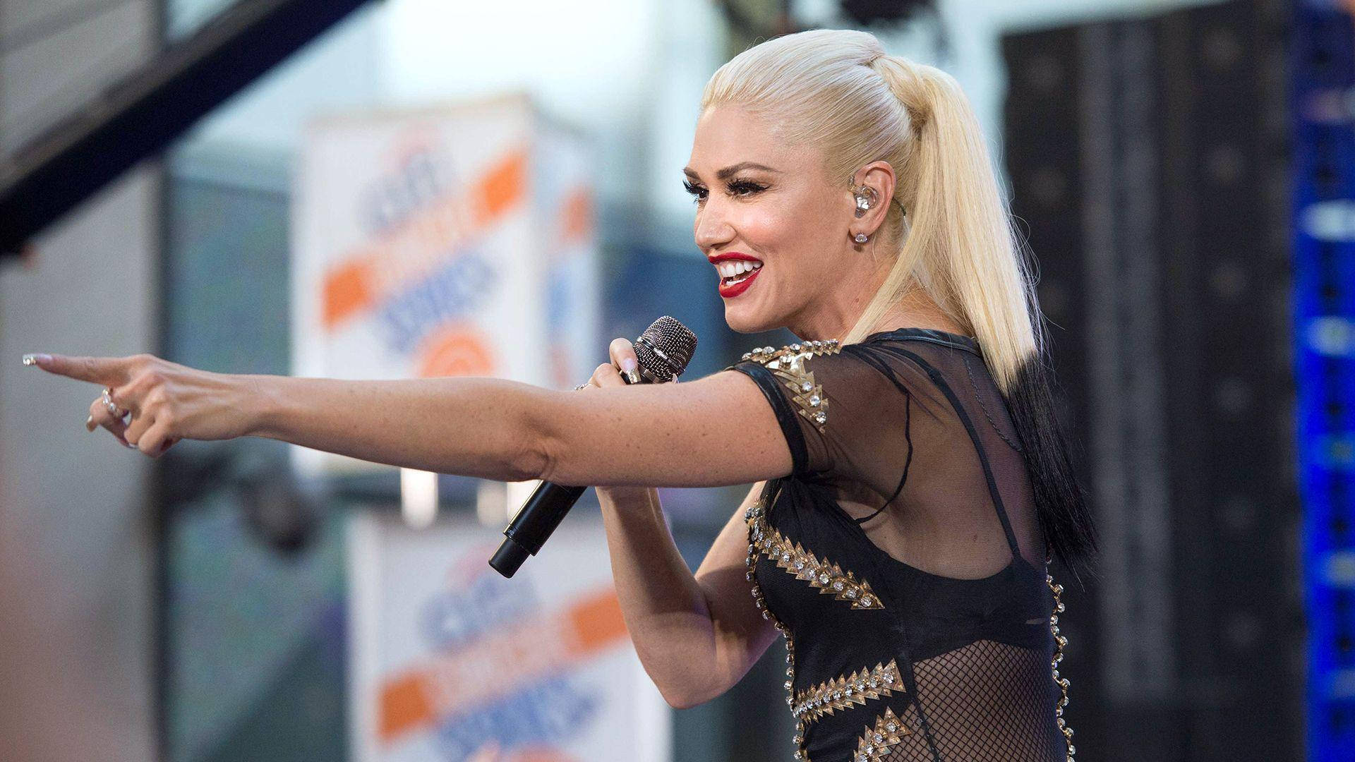 Gwen Stefani, black studded outfit, stage, Full HD Desktop Wallpaper