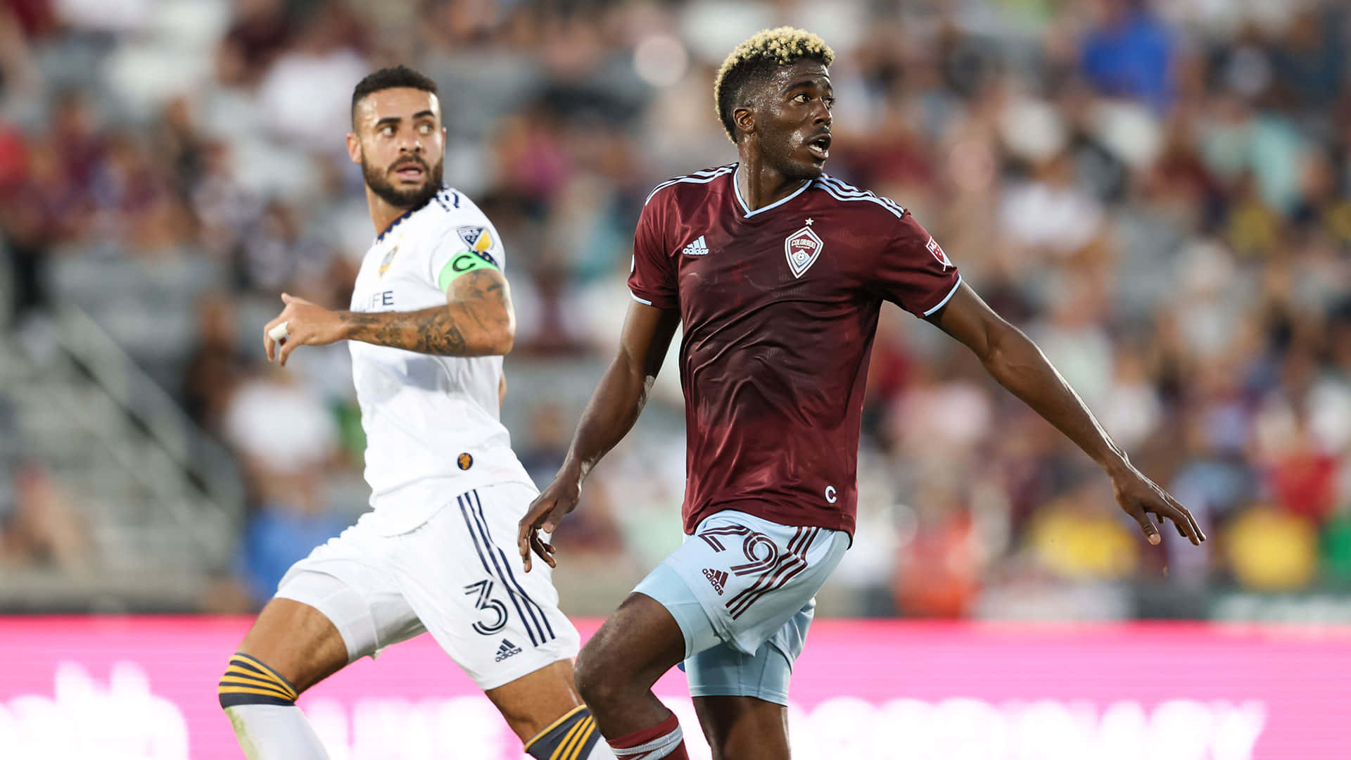 Gyasi Zardes, LA Galaxy, night match, Full HD Desktop Wallpaper