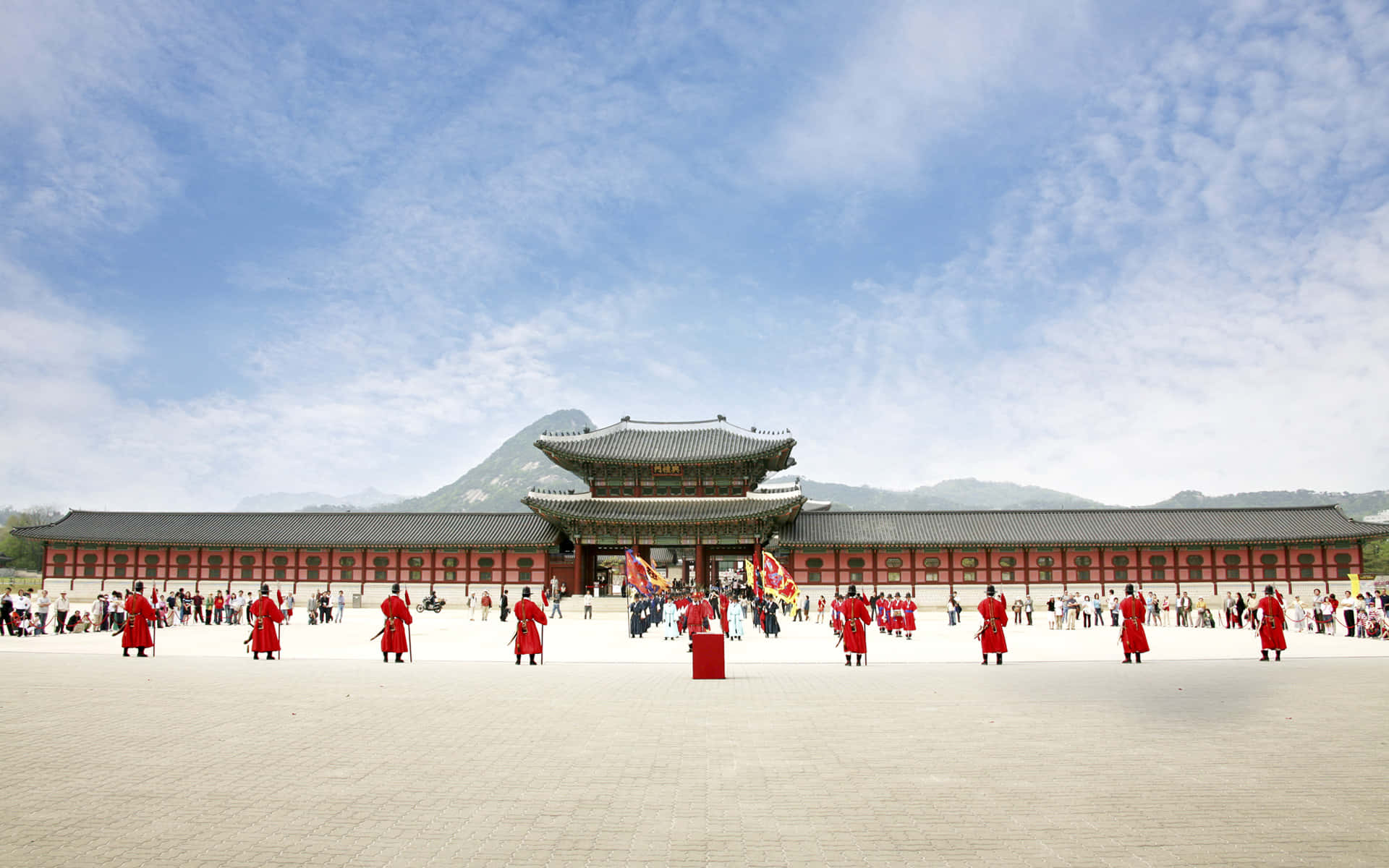 Gyeongbokgung Palace, red uniforms, traditional Korean guards, Full HD Desktop Wallpaper