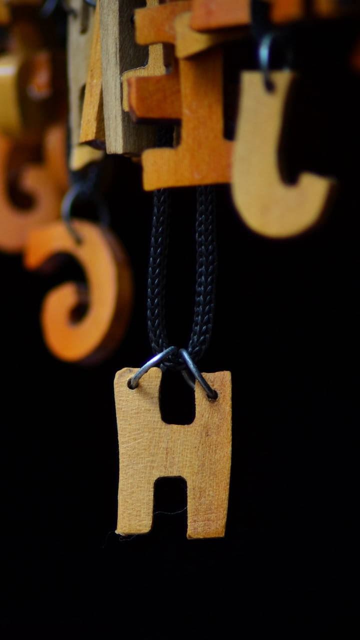 wooden letter H, black cords, dark background, HD Phone Wallpaper