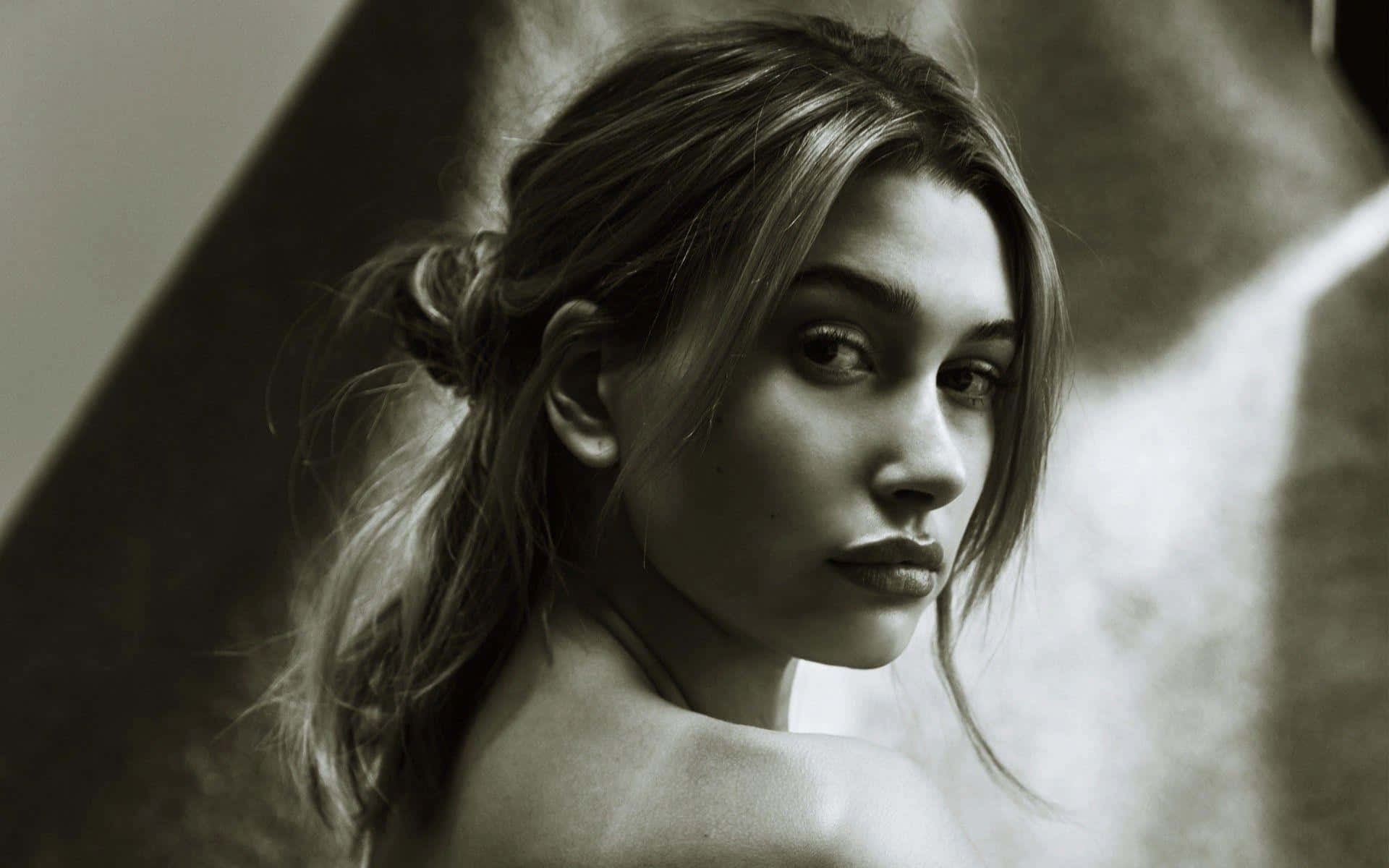 Hailey Baldwin, blackand white portrait, monochrome portrait, Full HD Desktop Wallpaper