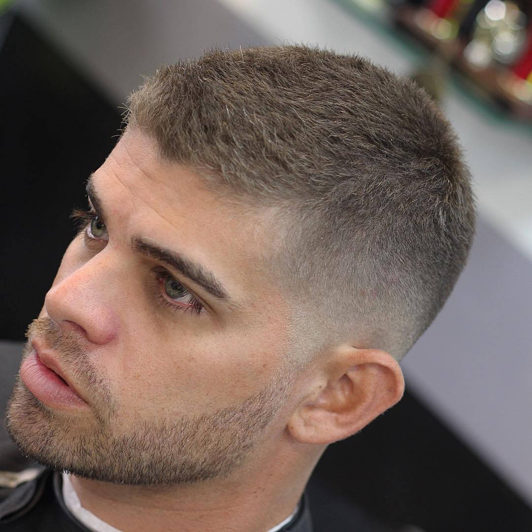 modern buzz cut high men hair style, faded haircut, stubble, SD Desktop Wallpaper