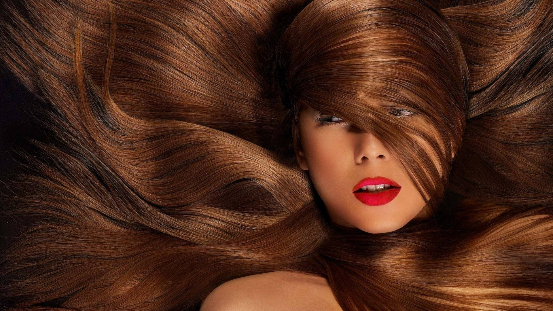 chestnut hair, bold red lips, dark background, Full HD Desktop Wallpaper