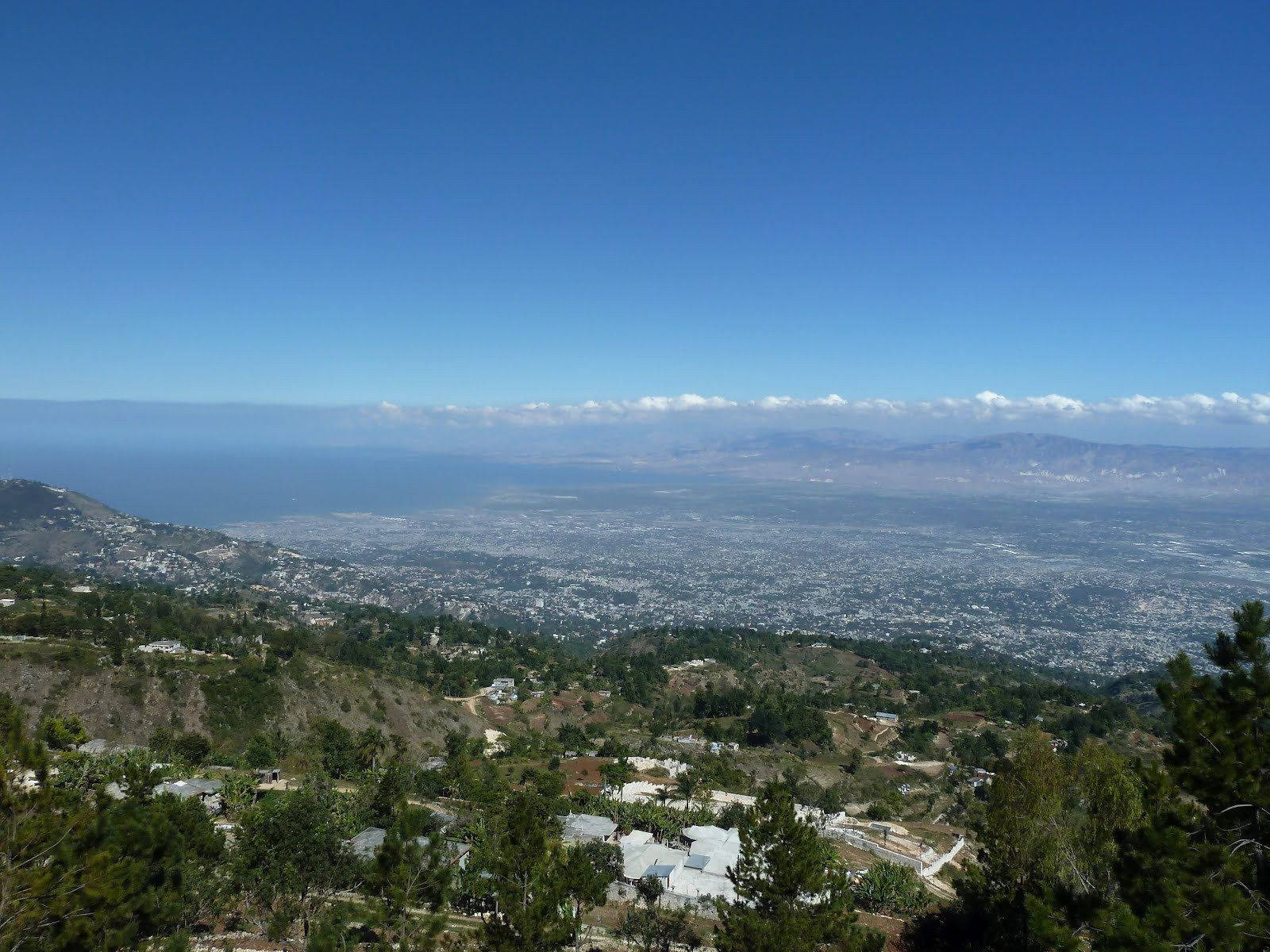 Haiti, coastal city, distant mountains, HD Desktop Wallpaper