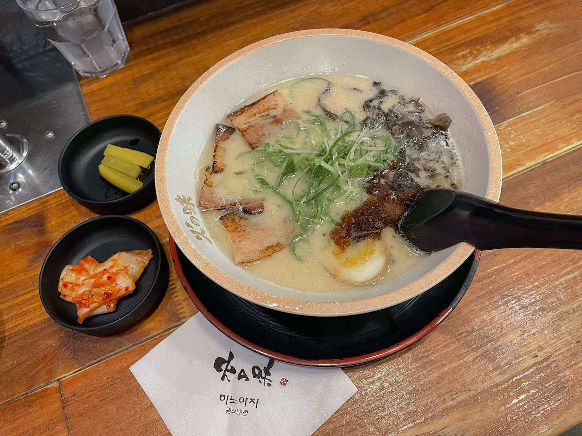 Hakata Ramen, creamy broth, pork slices, Full HD Desktop Wallpaper
