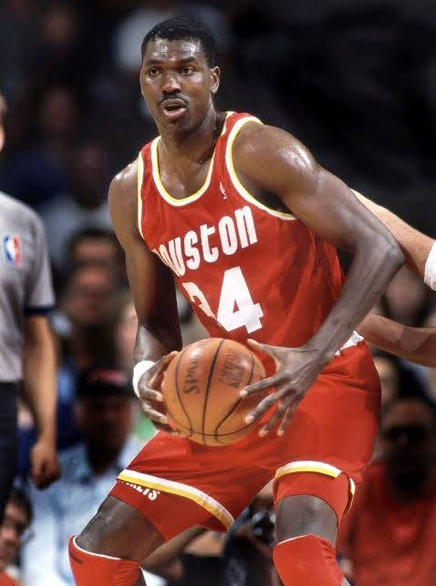 Hakeem Olajuwon, red Houston Rockets jersey, basketball player, SD Phone Wallpaper