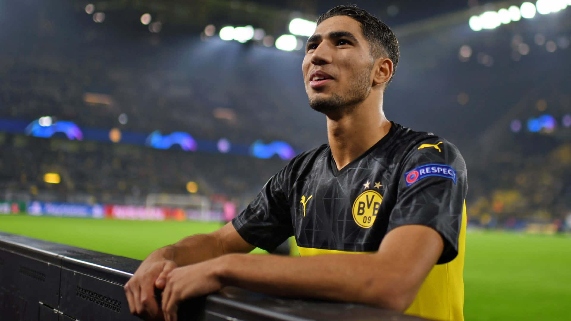 Hakimi, black and yellow jersey, railing, Full HD Desktop Wallpaper