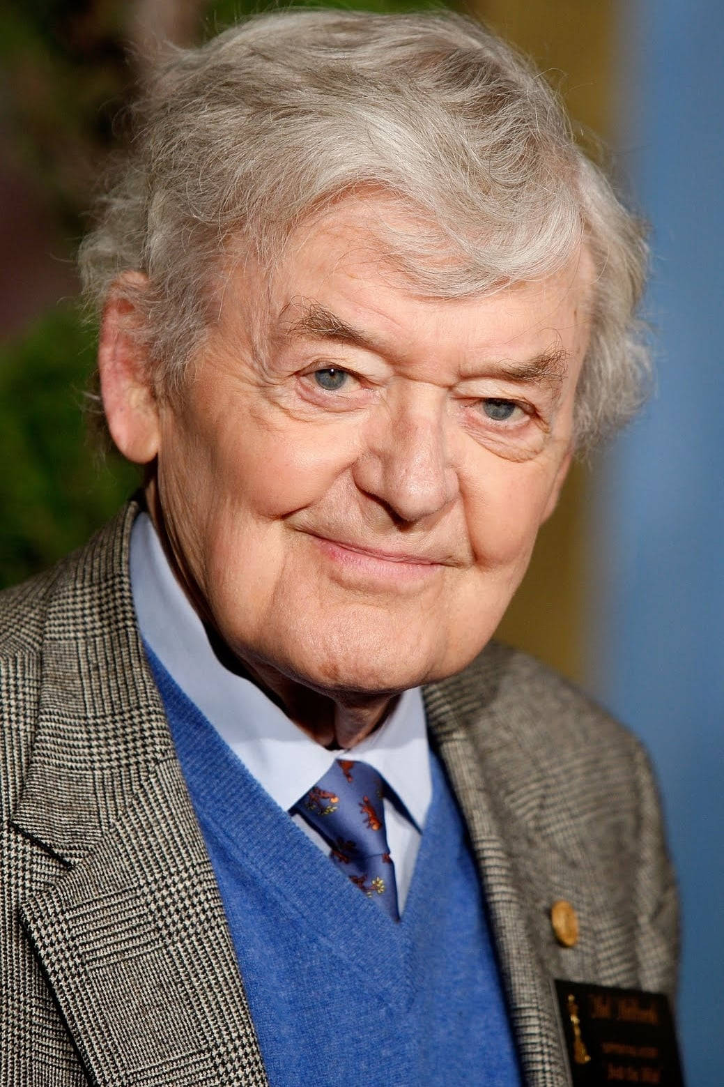 Hal Holbrook, checkered coat, blue sweater vest, HD Phone Wallpaper