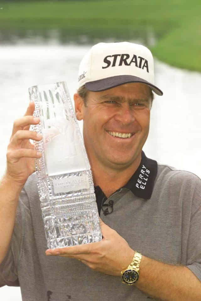 Hal Sutton, glass trophy, golf course, SD Phone Wallpaper
