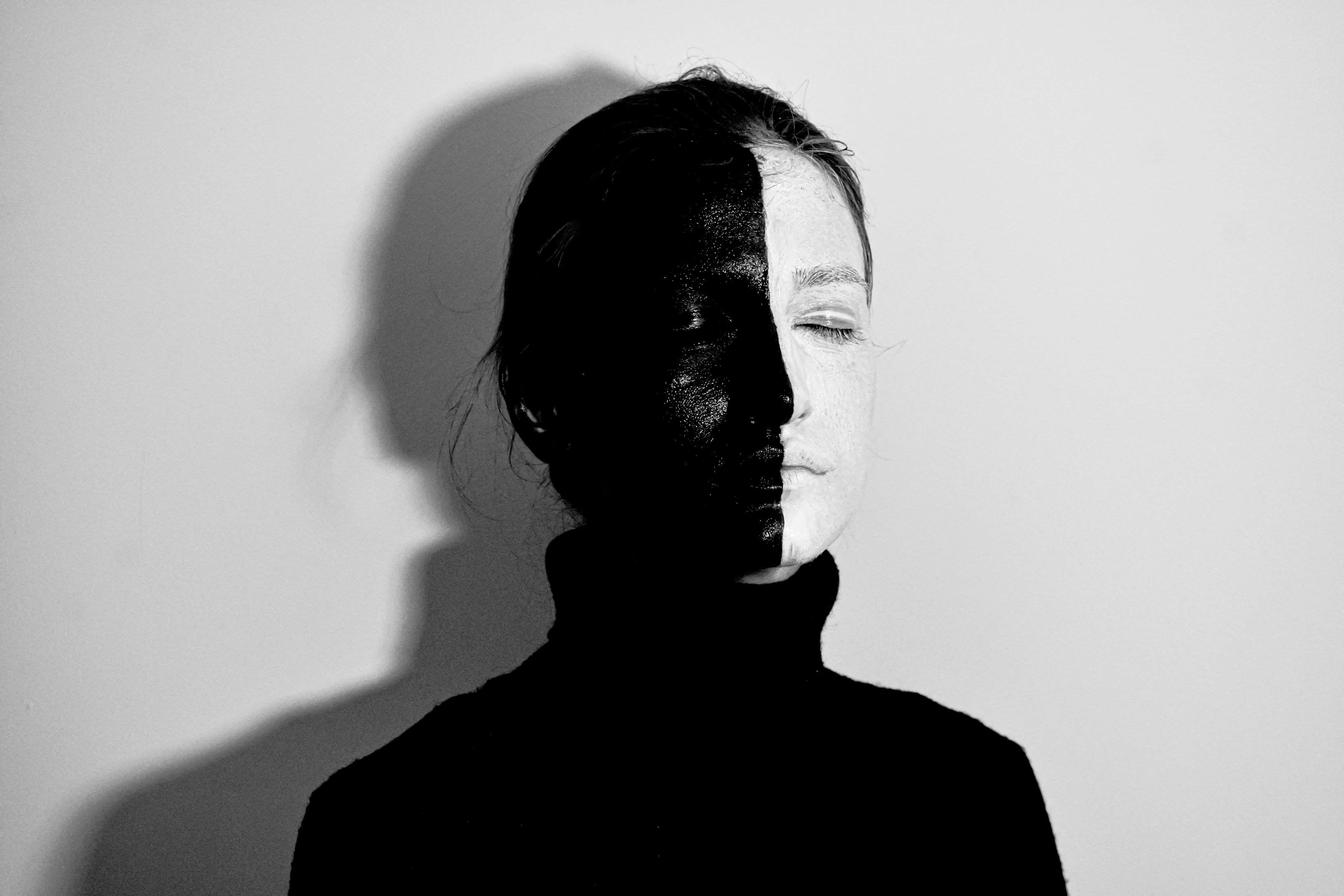 Half Black Half White, woman's face, one side in shadow, 4K Desktop Wallpaper