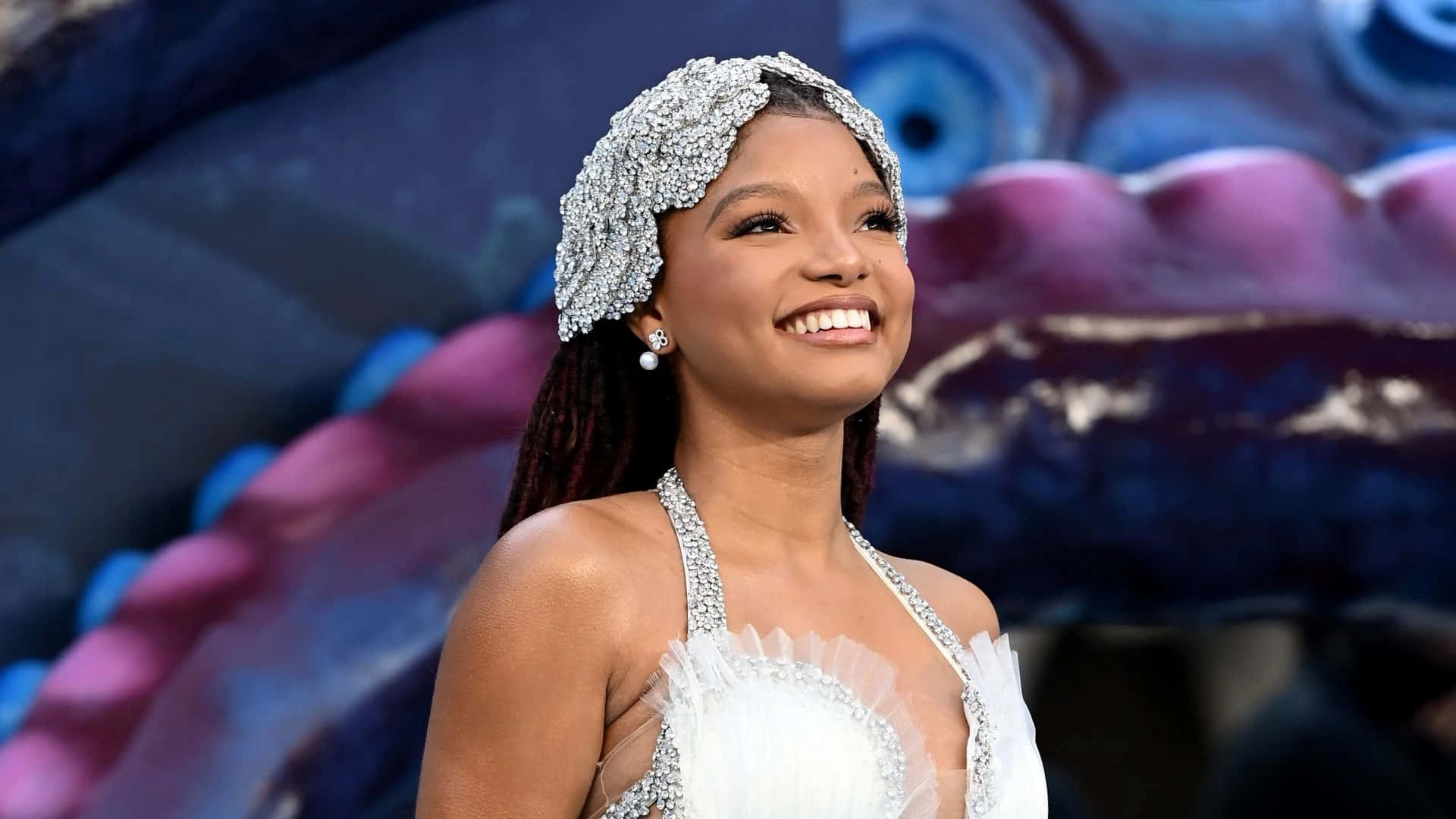 Halle Bailey, smiling, sparkling white gown, Full HD Desktop Wallpaper