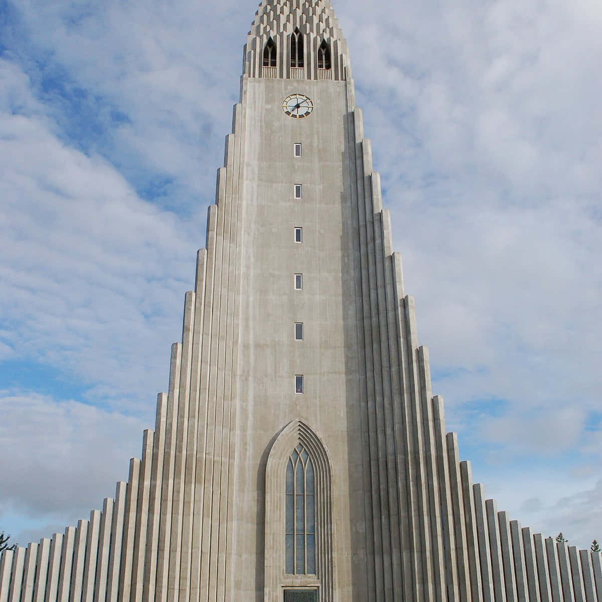 Hallgrimskirkja, central tower, exterior, SD Desktop Wallpaper