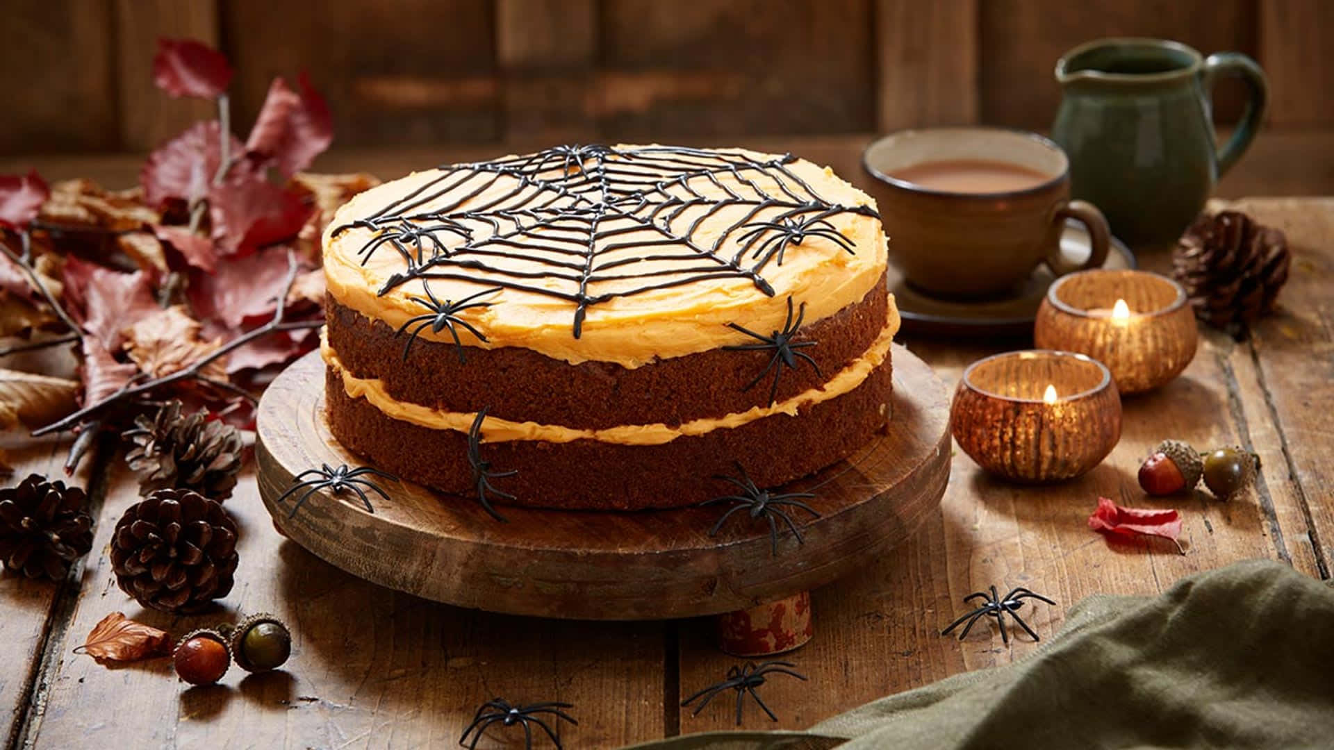 Halloween cake, chocolate spiderweb frosting, plastic spiders, Full HD Desktop Wallpaper