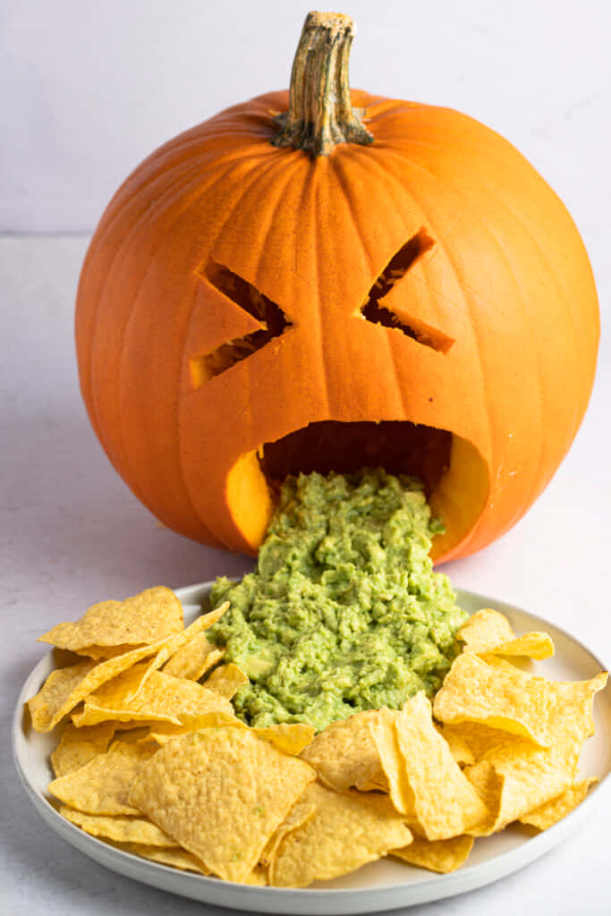 jack-o'-lantern, grumpy face, guacamole, SD Phone Wallpaper