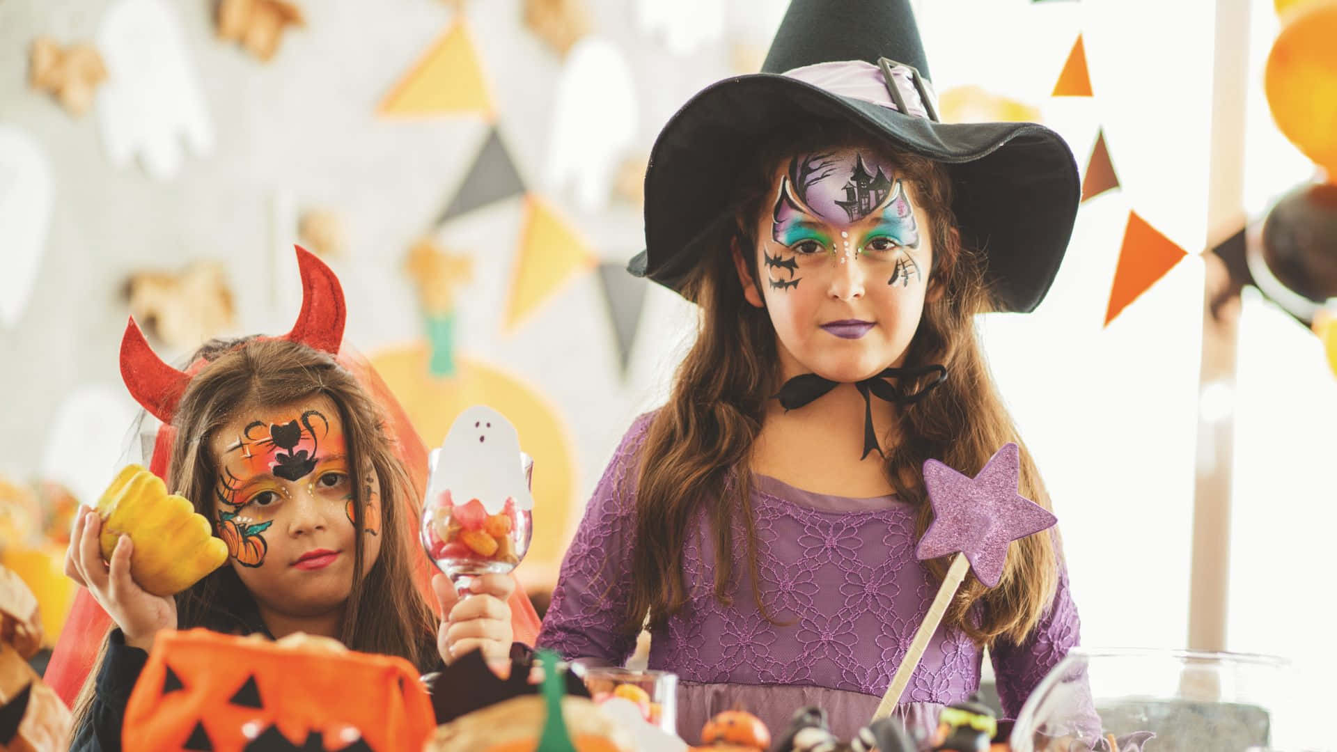 Halloween costumes, face paint, candy, Full HD Desktop Wallpaper