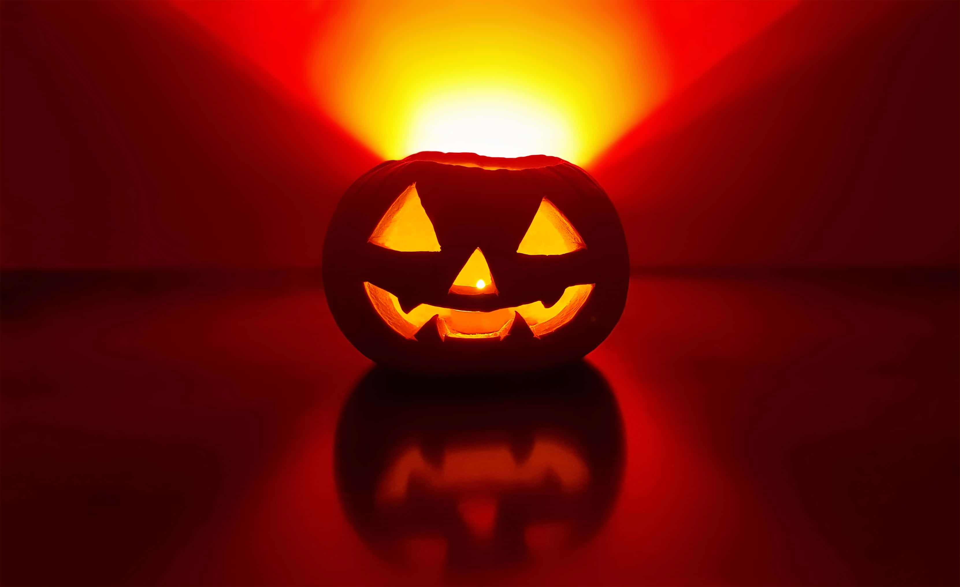 jack-o'-lantern, candle, orange light, 2K Desktop Wallpaper