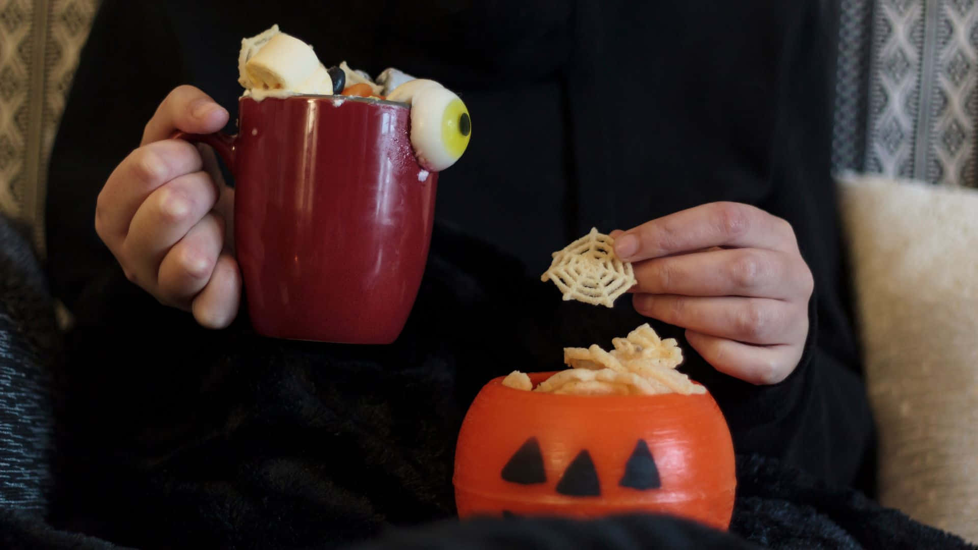 Halloween Drinks, red mug, candy eyeball, Full HD Desktop Wallpaper