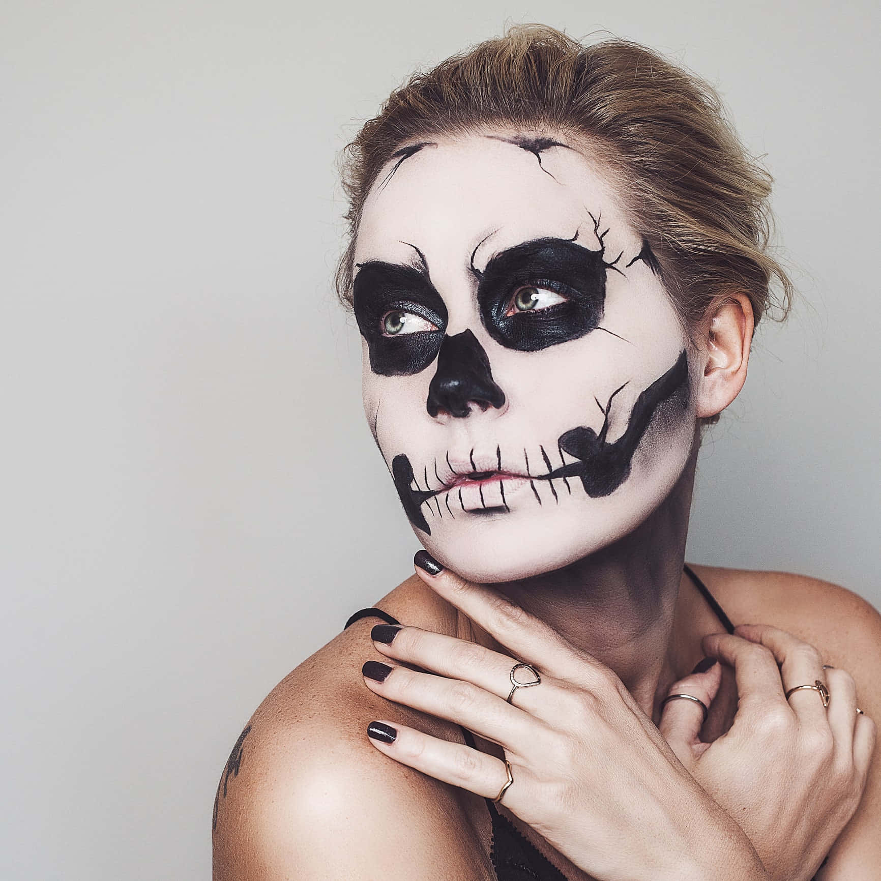 Halloween Face Paint, black and white skull makeup, woman, HD Desktop Wallpaper