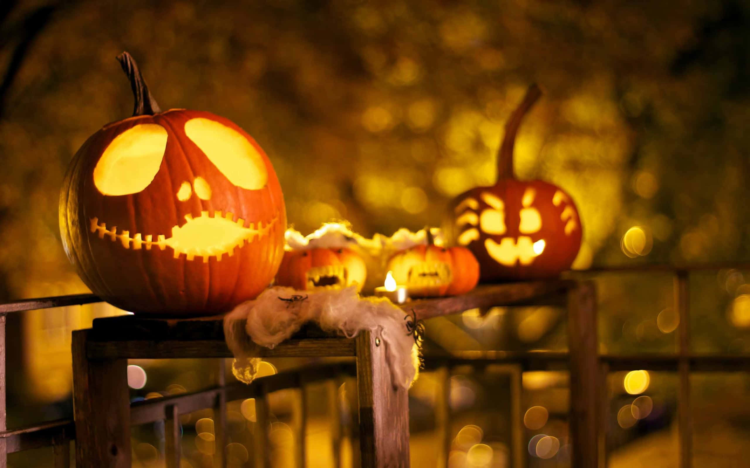 Halloween Macbook, jack-o'-lanterns, stitched smiles, 2K Desktop Wallpaper