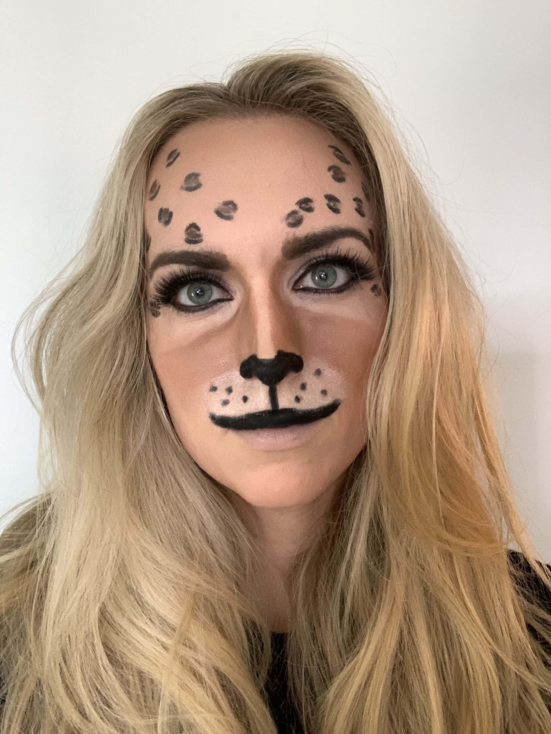 Halloween Makeup, leopard face paint, blonde hair, Full HD Phone Wallpaper