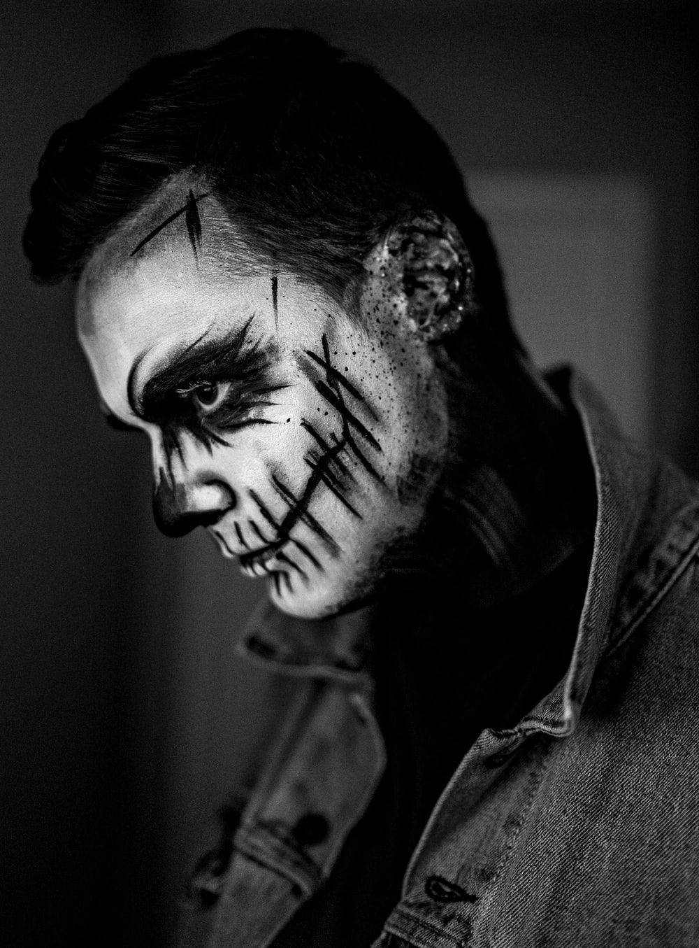 scary face halloween costume face, skull makeup, moody black and white portrait, HD Phone Wallpaper