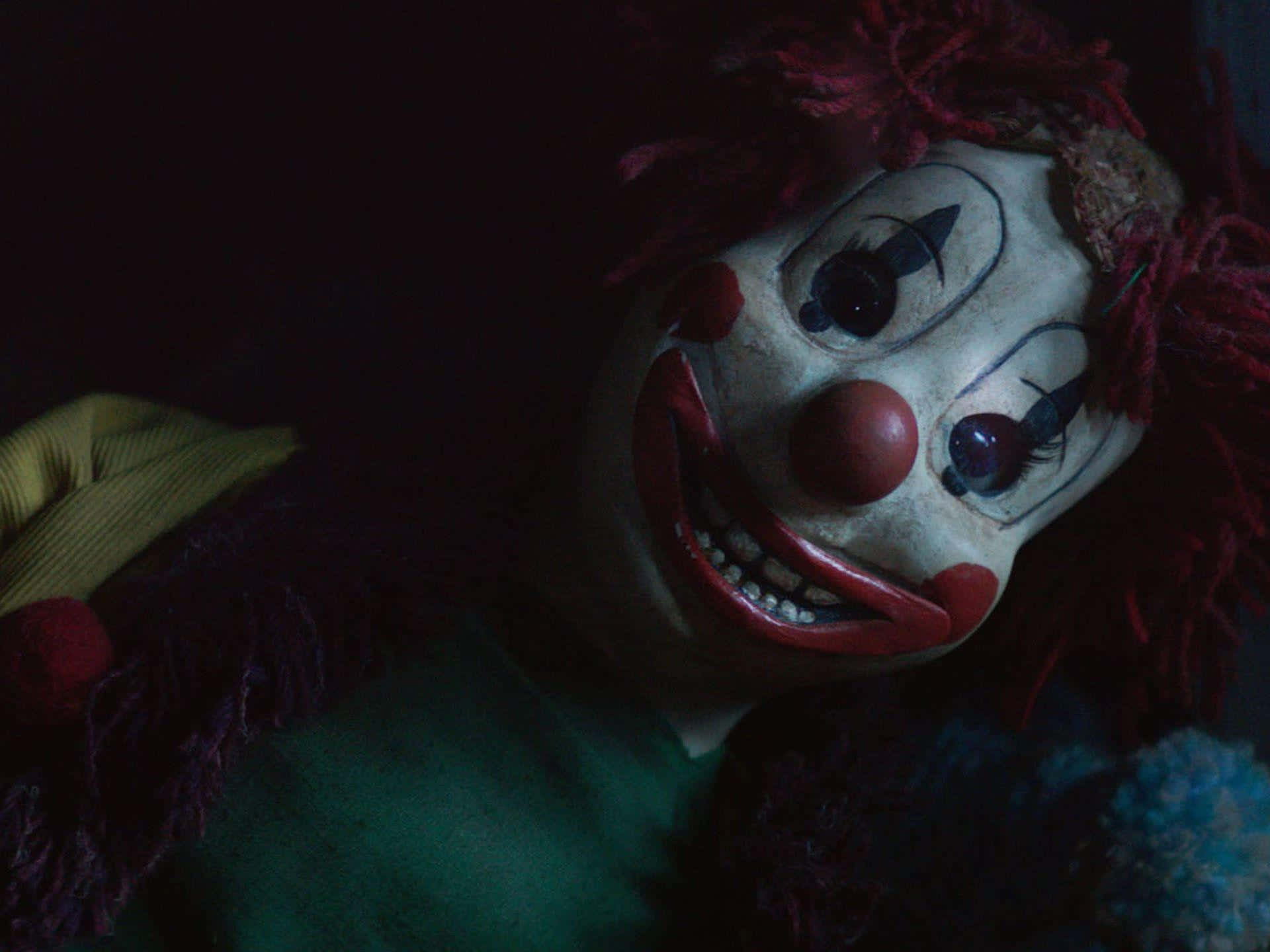 creepy clown doll, red hair, wide toothy grin, Full HD Desktop Wallpaper