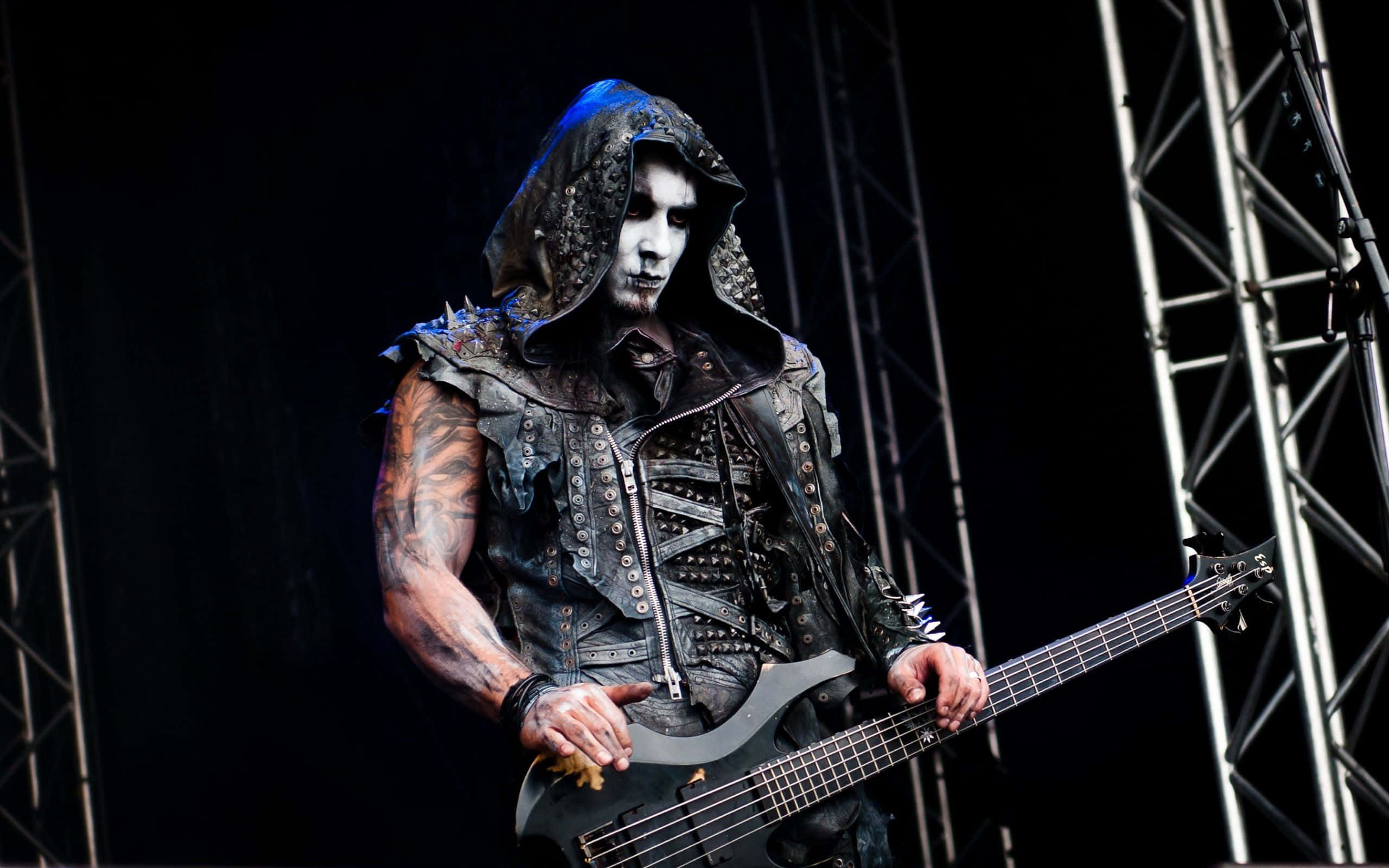 Halloween Music, white face paint, spiked hood, 2K Desktop Wallpaper