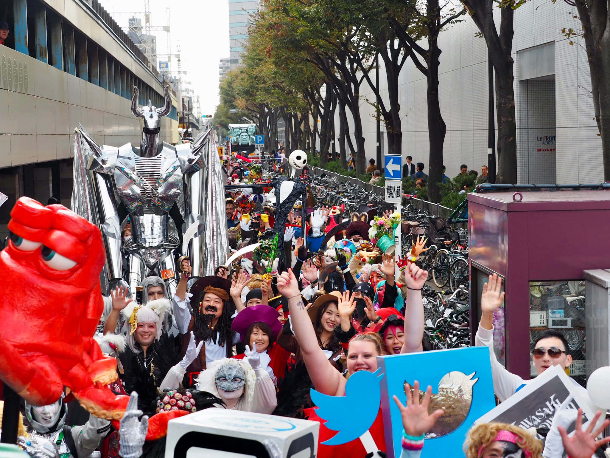 Halloween Parades, street parade, giant character floats, Full HD Desktop Wallpaper