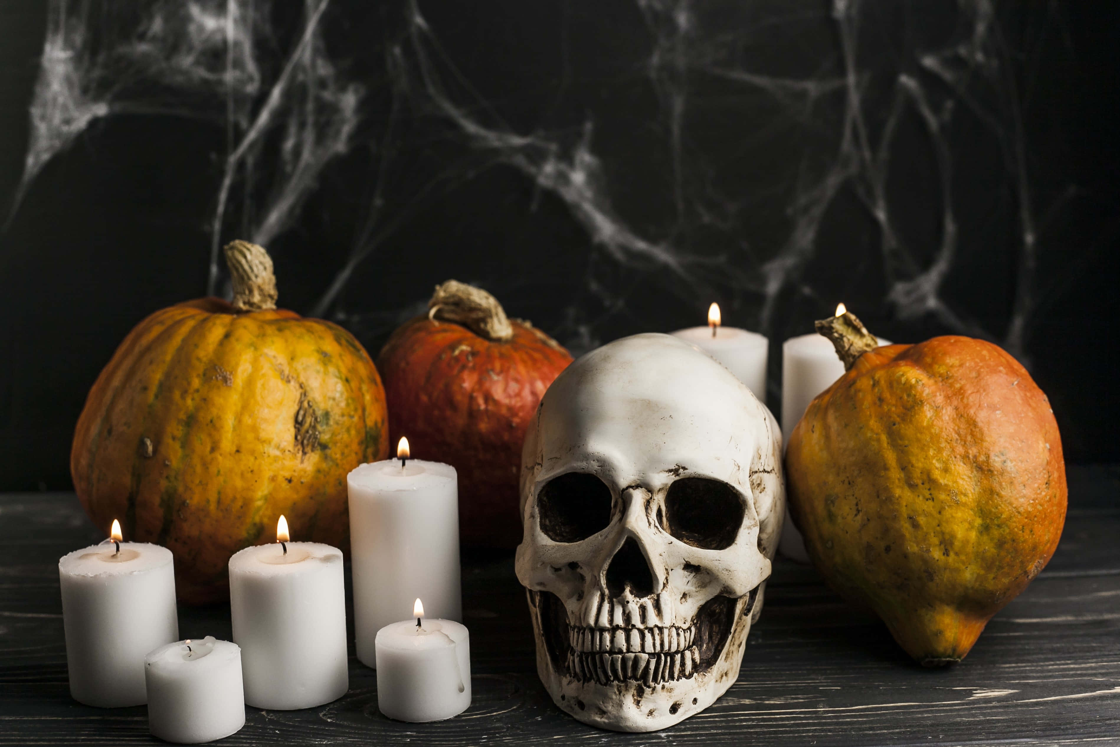 Halloween Props, skull, pumpkins, 2K Desktop Wallpaper