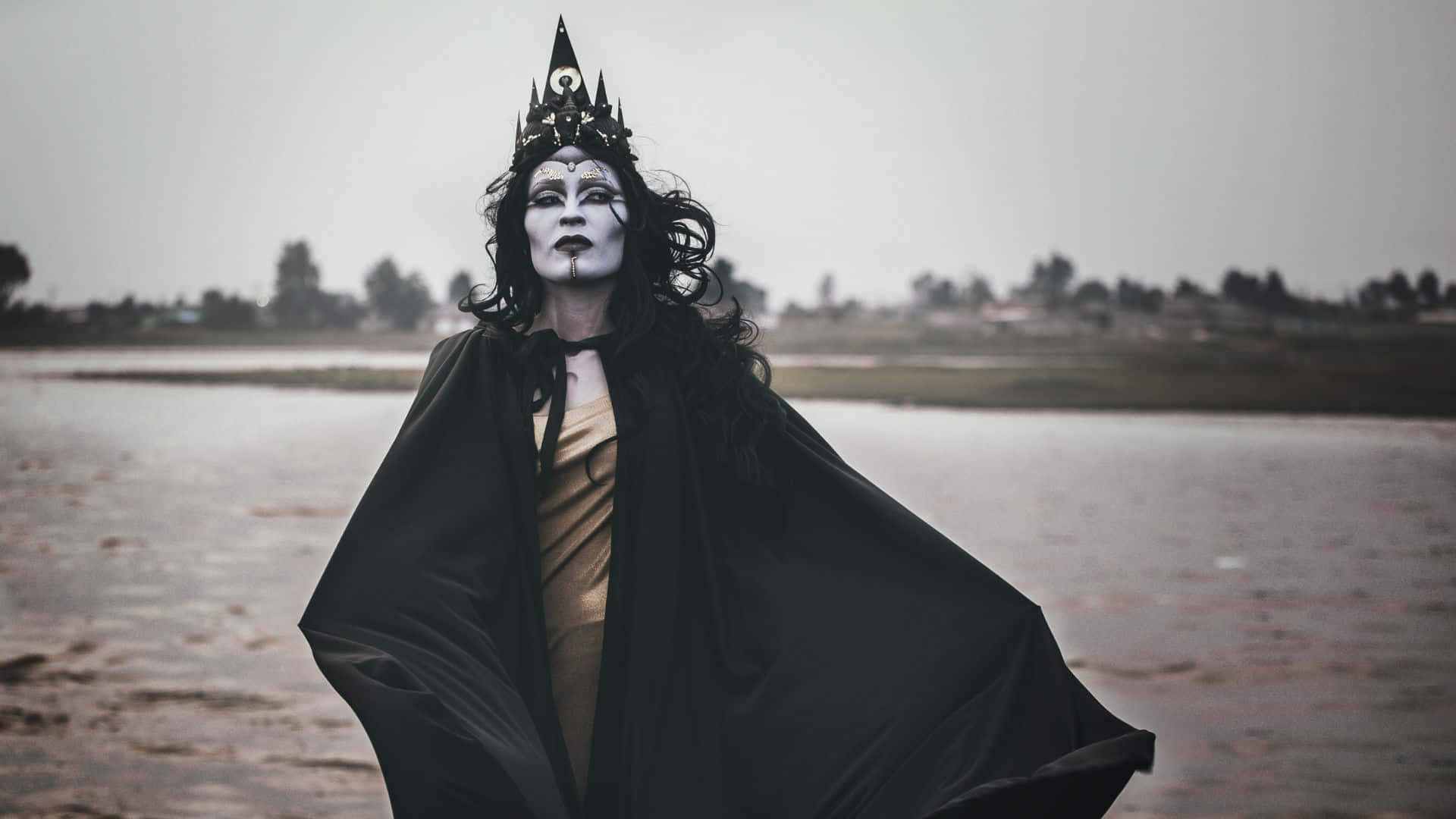 black cloak, spiked crown, misty river, Full HD Desktop Wallpaper