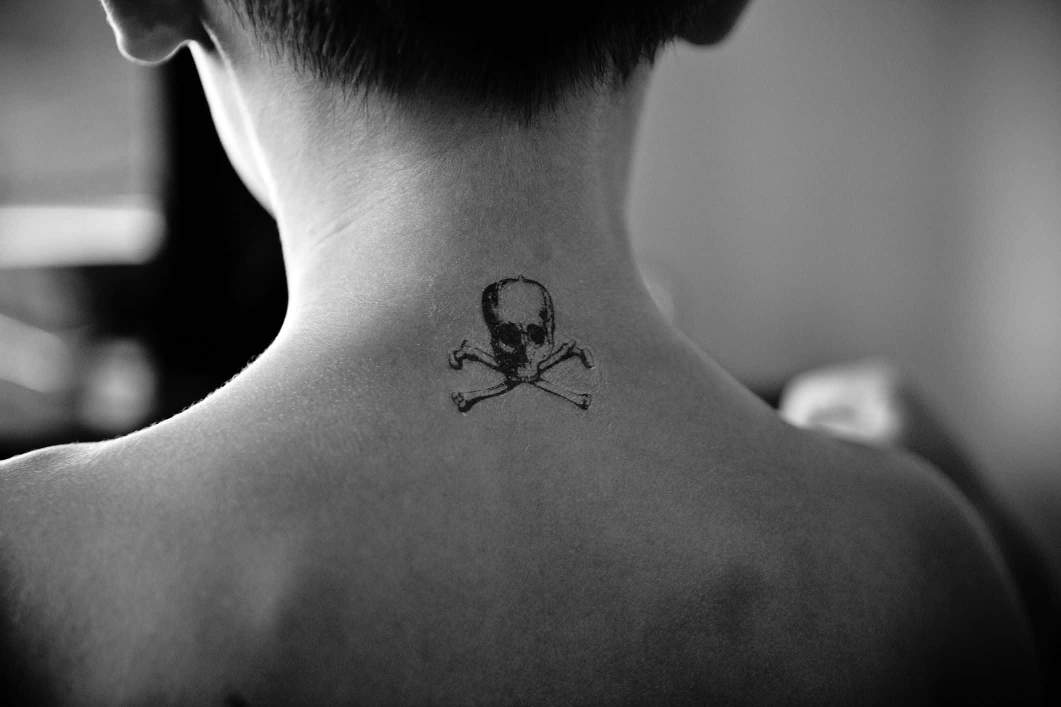 Halloween Tattoos, skull and crossbones tattoo, black and white, Full HD Desktop Wallpaper