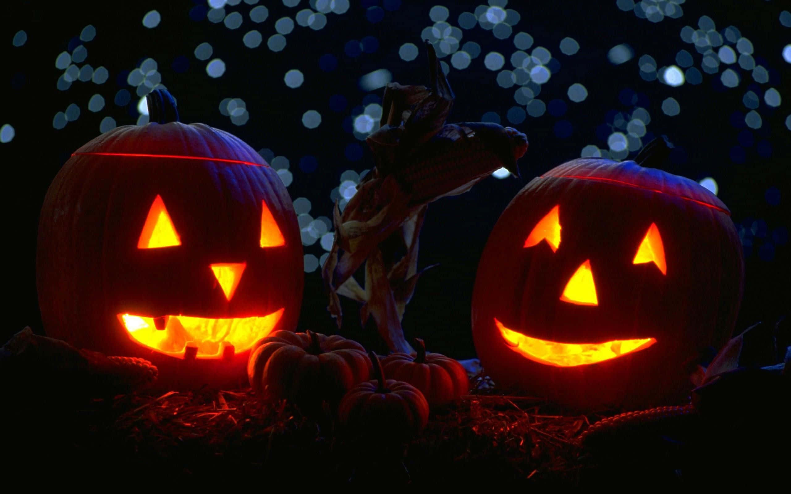 jack-o'-lanterns, carved smiles, triangles, 2K Desktop Wallpaper