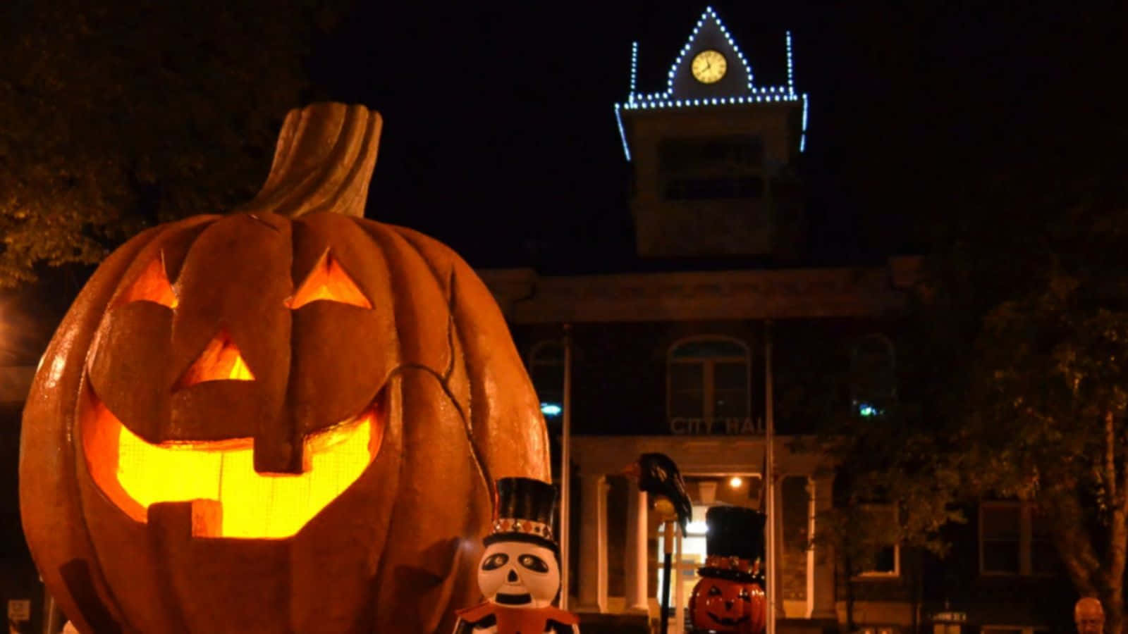 Halloweentown, jack-o'-lantern, city hall building, HD Desktop Wallpaper