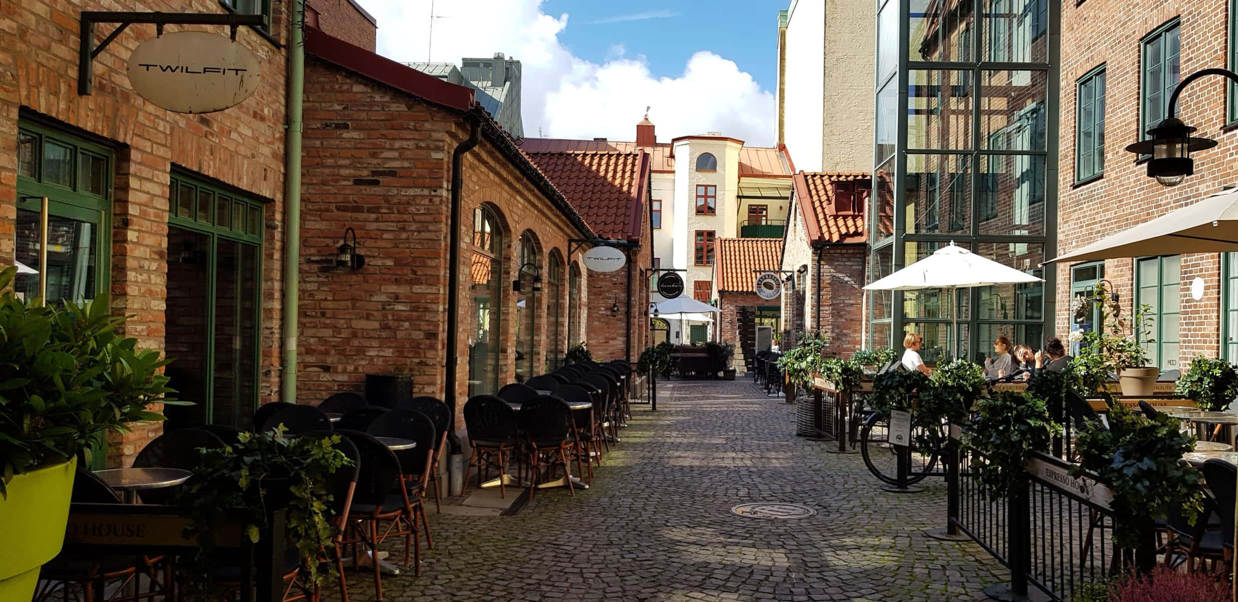 Halmstad, cobblestone street, brick buildings, Full HD Desktop Wallpaper