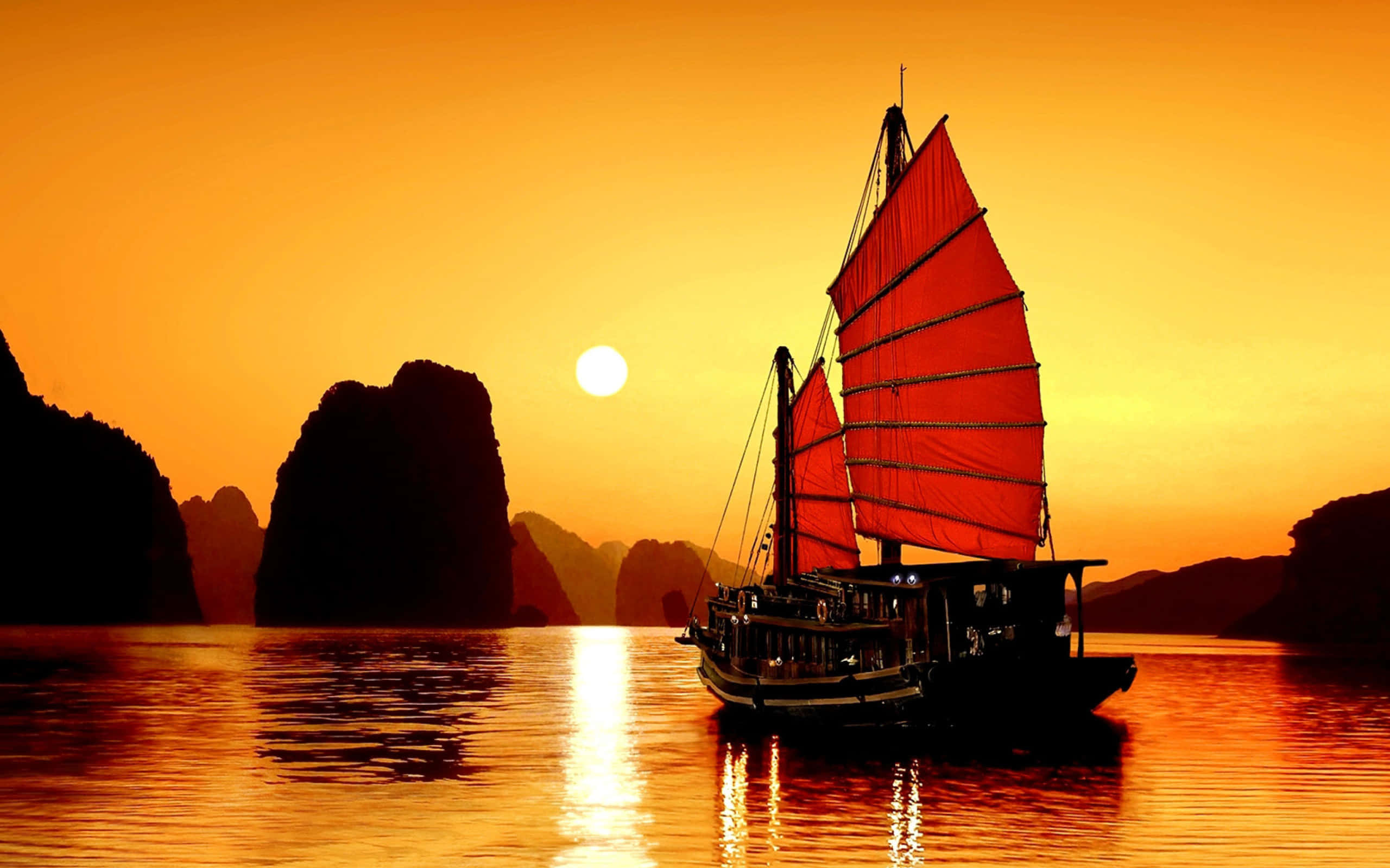 red sails, golden sky, sunset, 2K Desktop Wallpaper