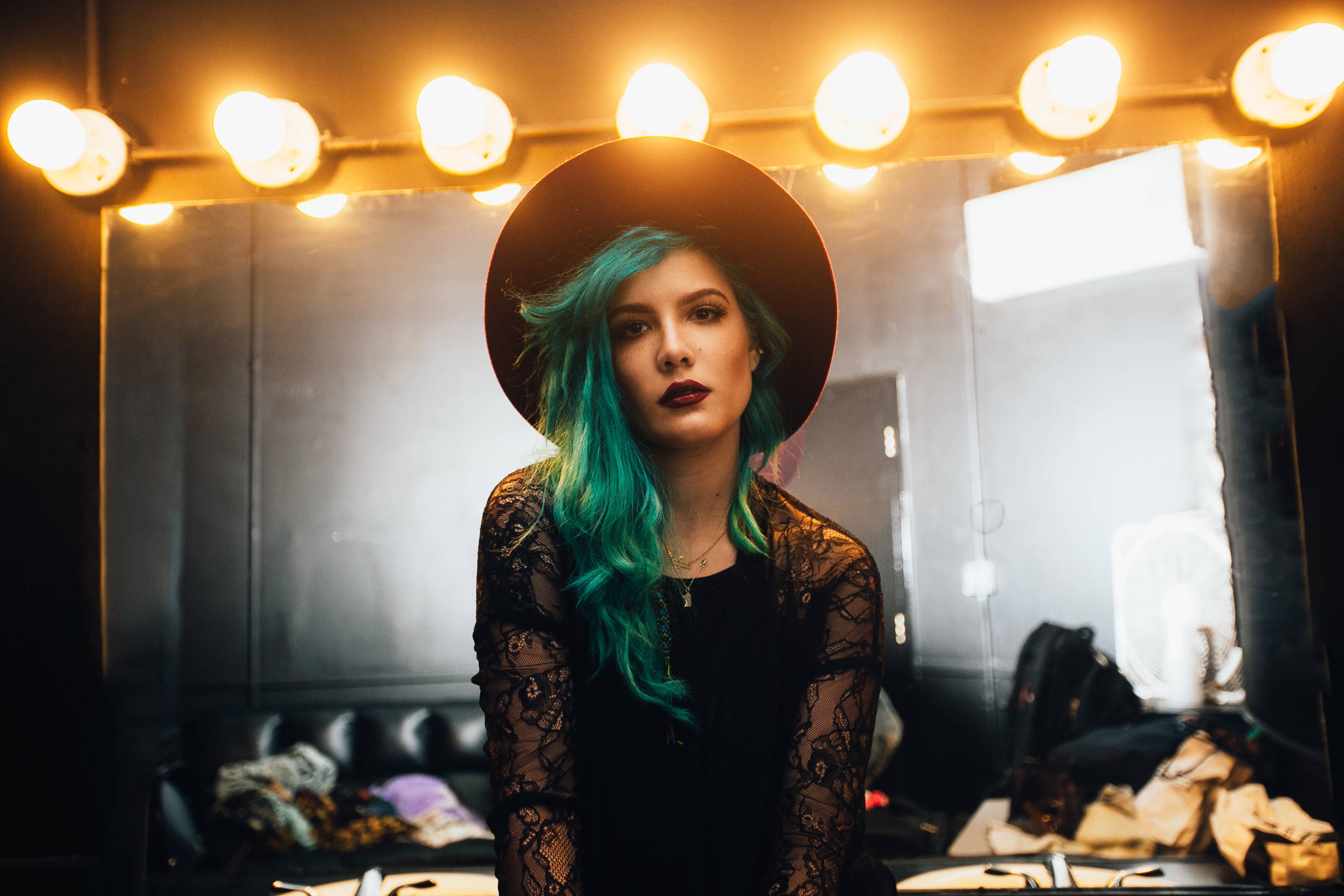 Halsey, black lace dress, vibrant teal hair, 4K Desktop Wallpaper