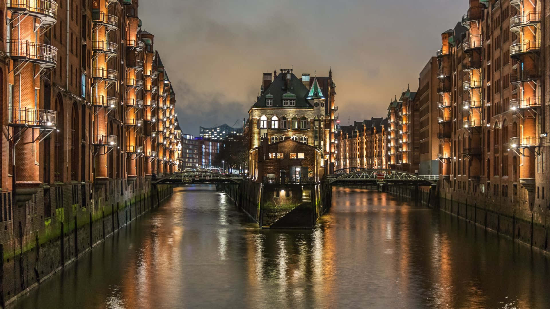 Hamburg, twilight, canal, Full HD Desktop Wallpaper