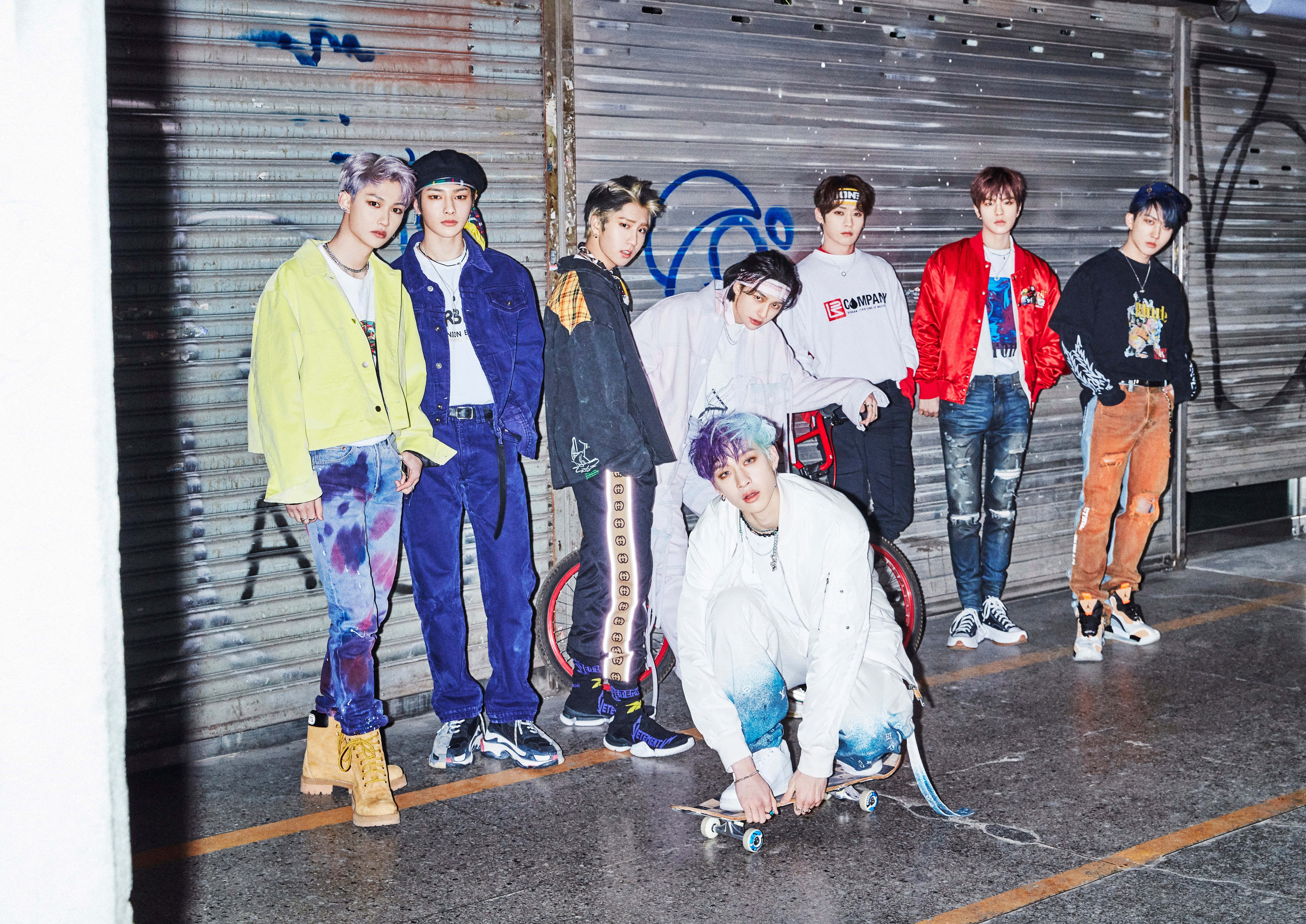 Stray Kids, 2020, graffiti-covered metal shutter, 5K Desktop Wallpaper